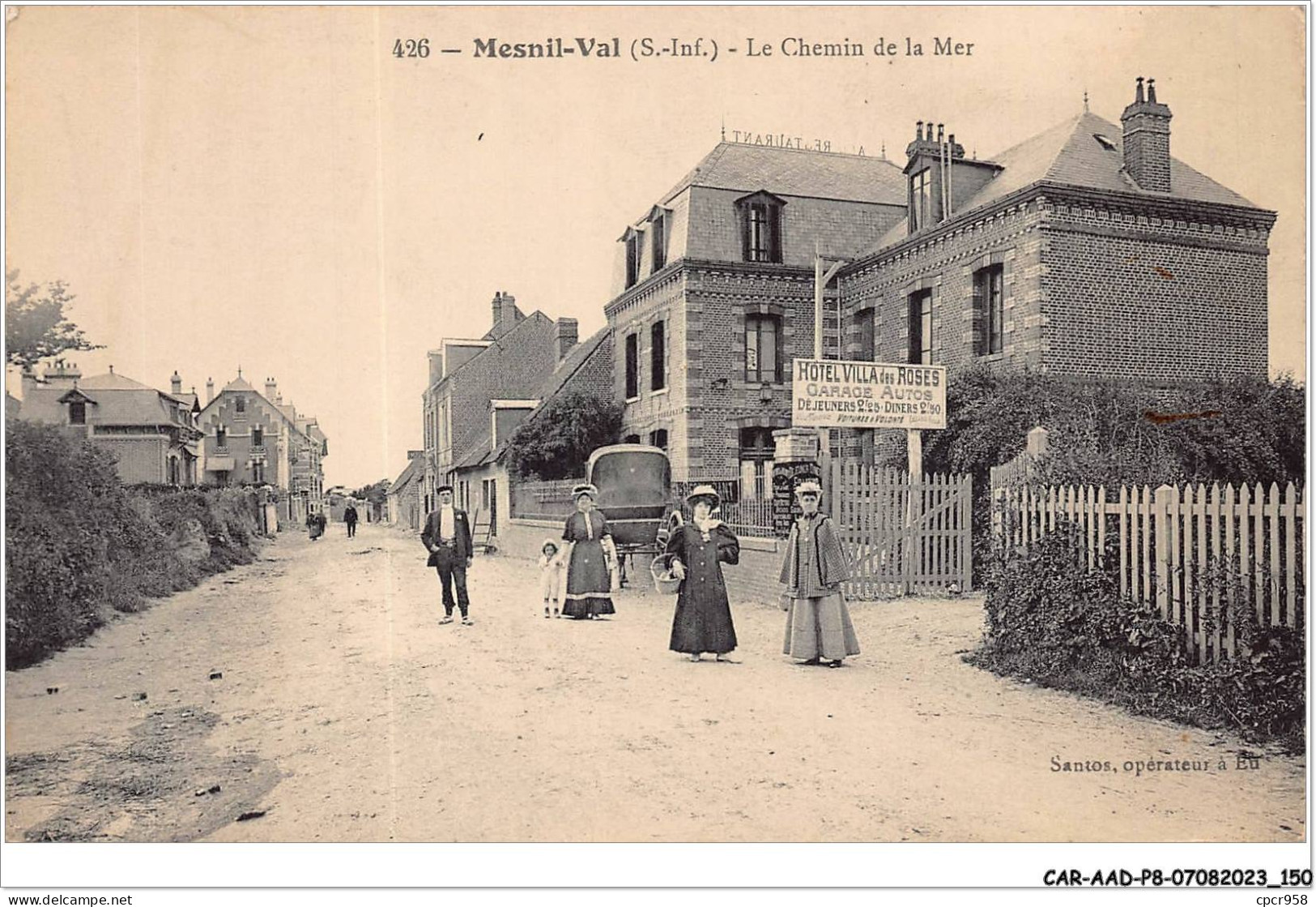 CAR-AADP8-76-0698 - MESNIL VAL - Le Chemin De La Mer - Hotel Villa Des Roses - Mesnil-Val