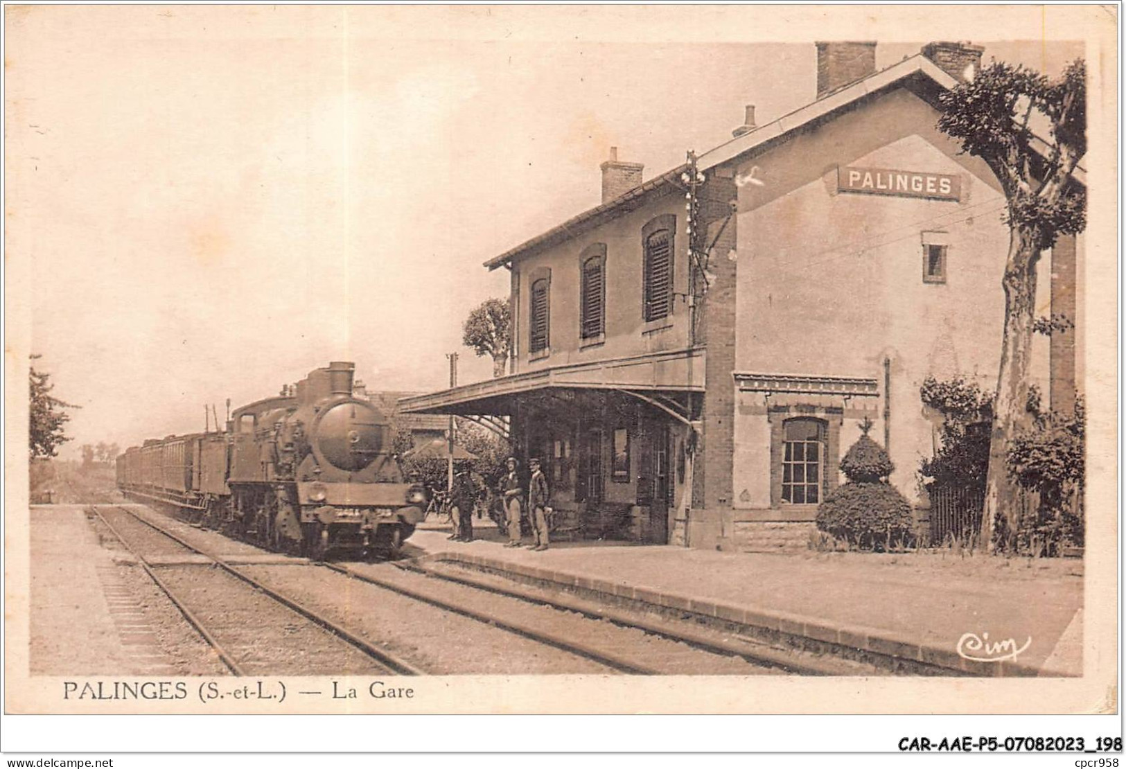 CAR-AAEP5-71-0497 - PALINGES - La Gare - Train - Autres & Non Classés