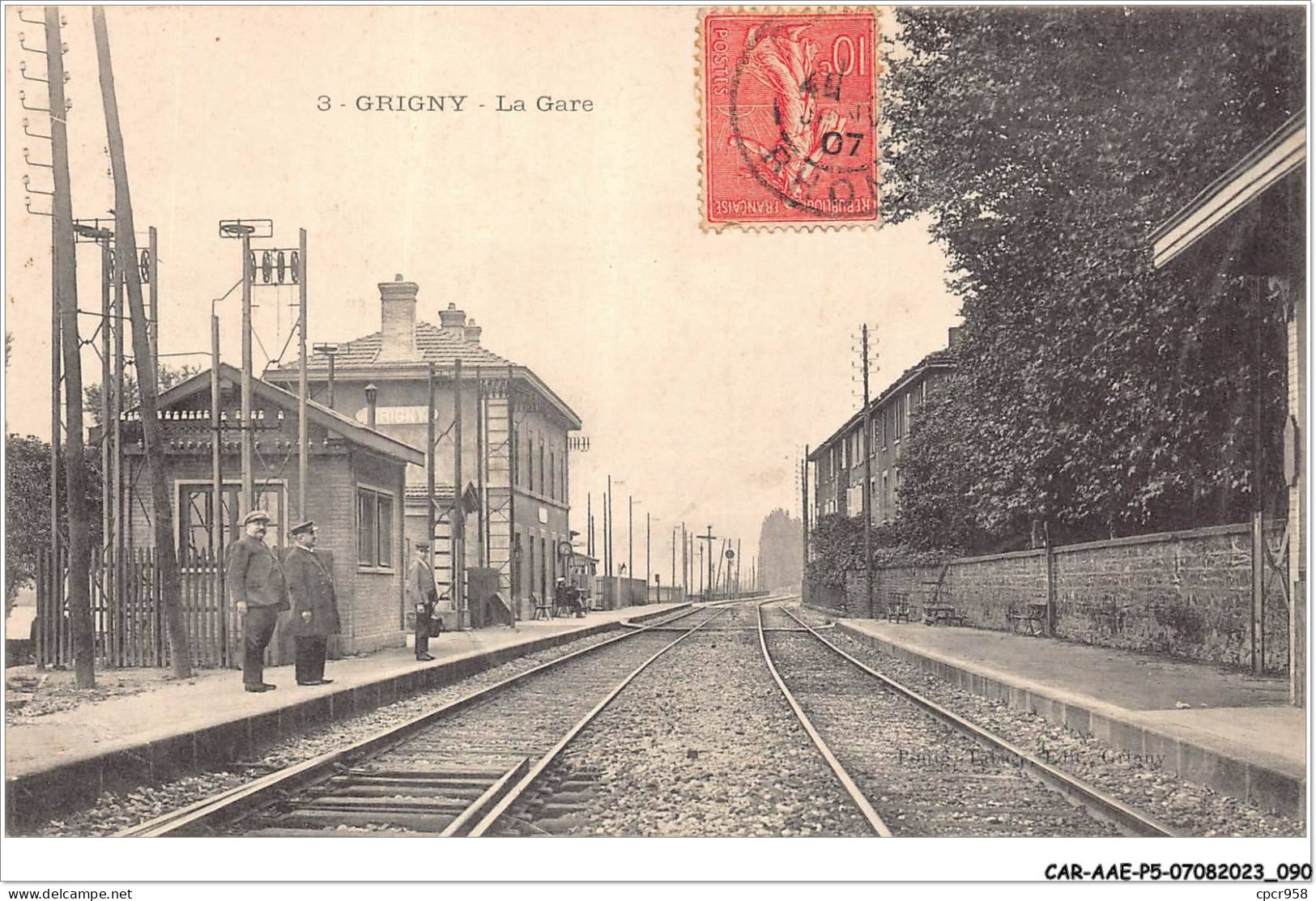 CAR-AAEP5-69-0443 - GRIGNY - La Gare - Grigny