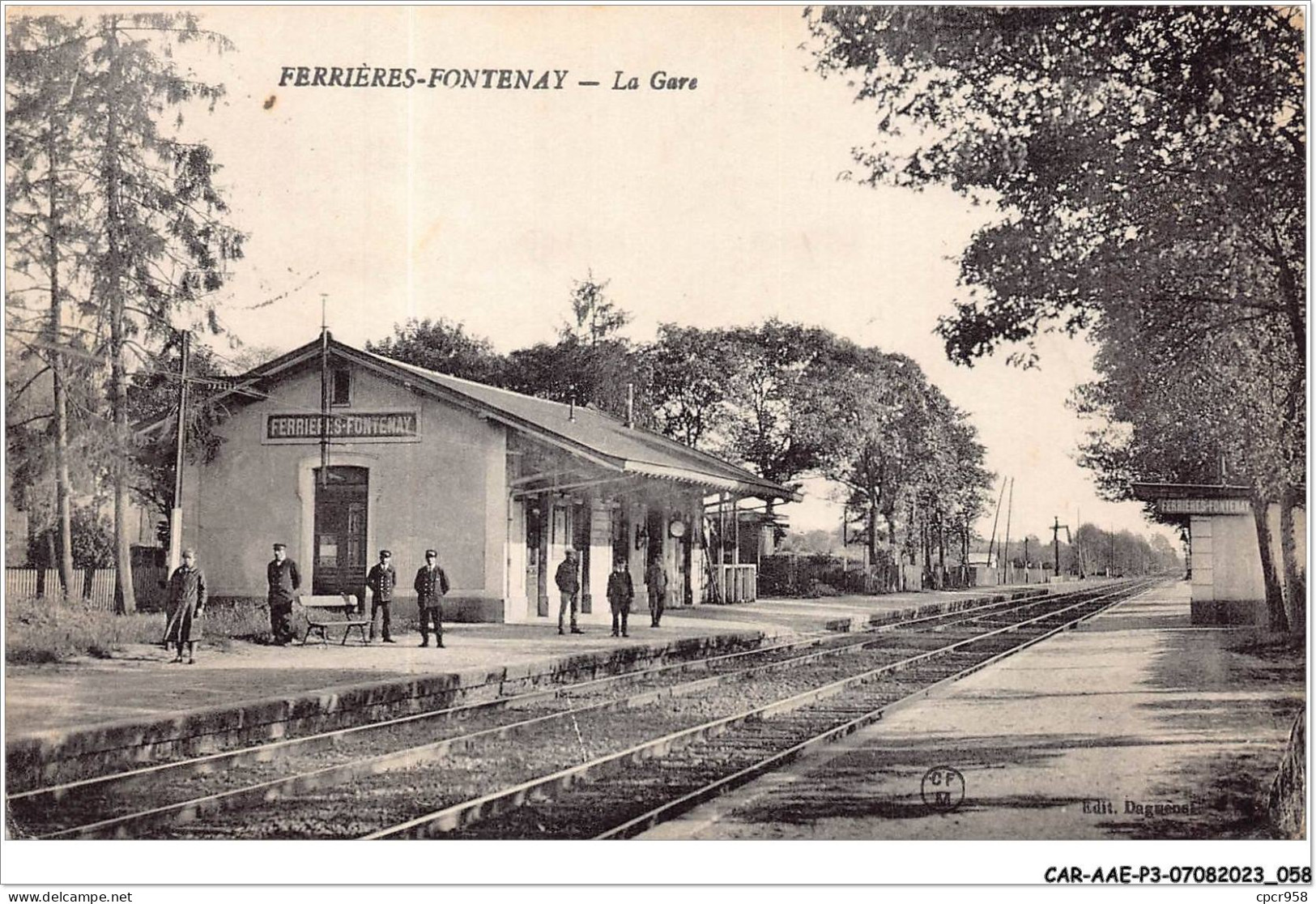 CAR-AAEP3-45-0232 - FERRIERES-FONTENAY - La Gare - Autres & Non Classés