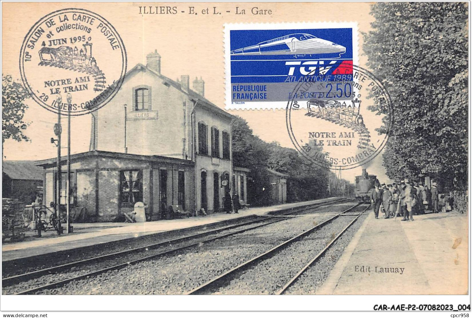 CAR-AAEP2-28-0111 - ILLIERS - La Gare - Train - Illiers-Combray