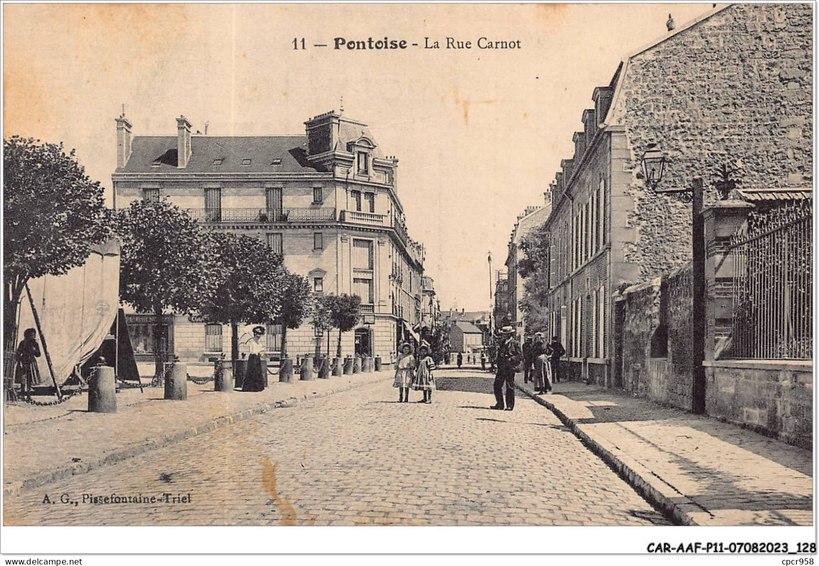 CAR-AAFP11-95-0995 - PONTOISE - La Rue Carnot - Pontoise