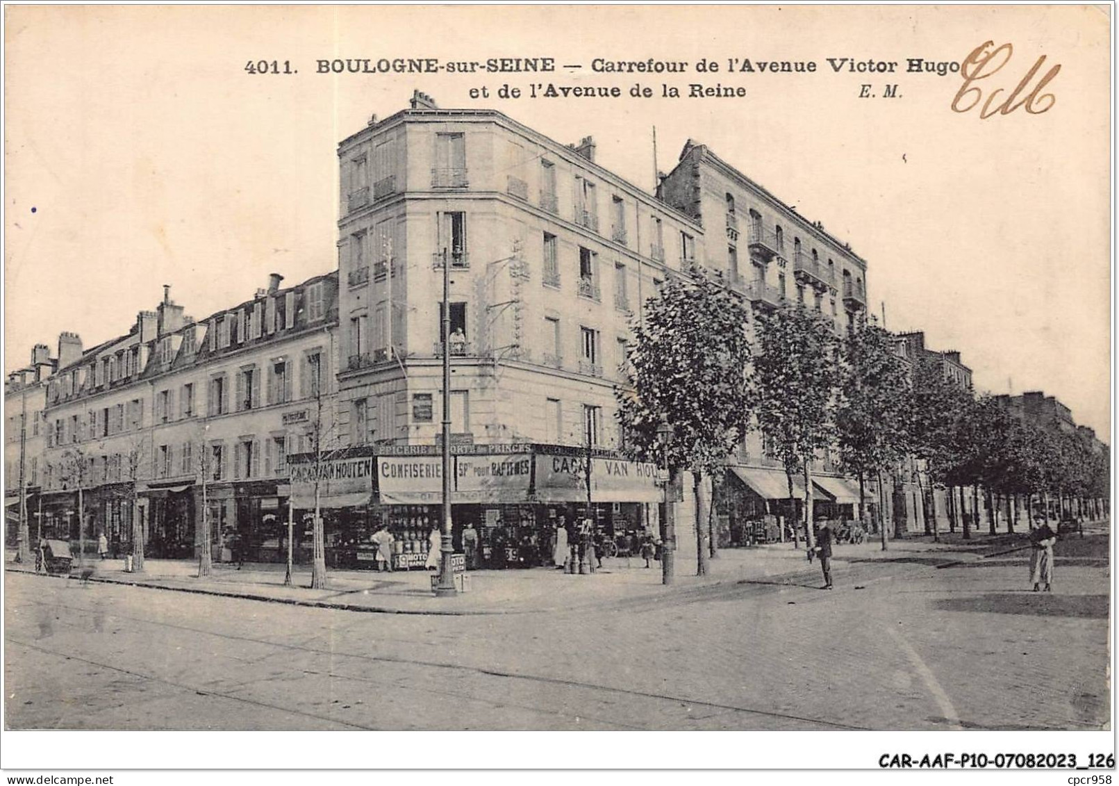 CAR-AAFP10-92-0919 - BOULOGNE-SUR-SEINE - Carrefour De L'avenue Victor Hugo Et De L'avenue De La Reine - Boulogne Billancourt