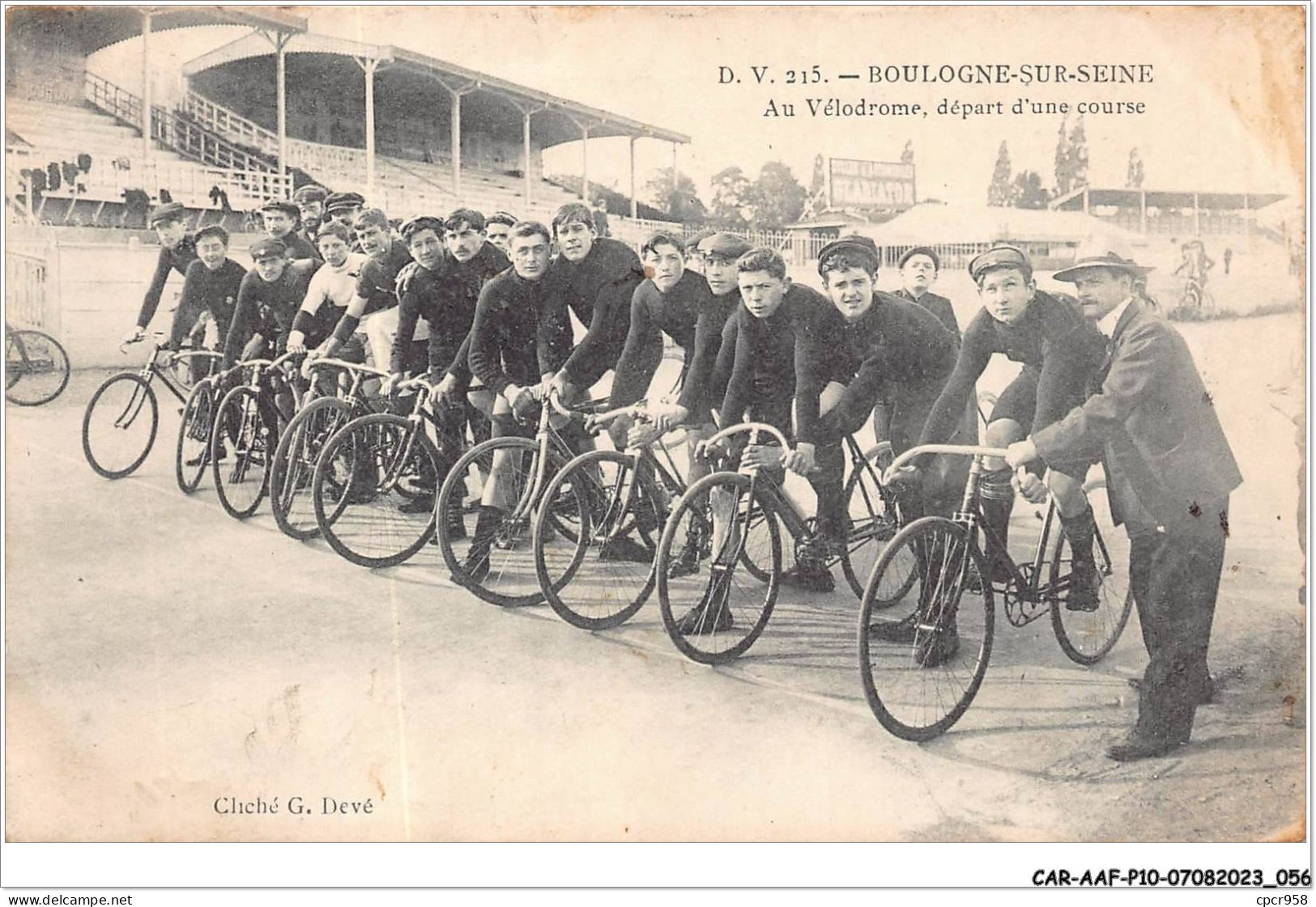CAR-AAFP10-92-0884 - BOULOGNE-SUR-SEINE - Au Vélodrome - Départ D'une Course - Boulogne Billancourt