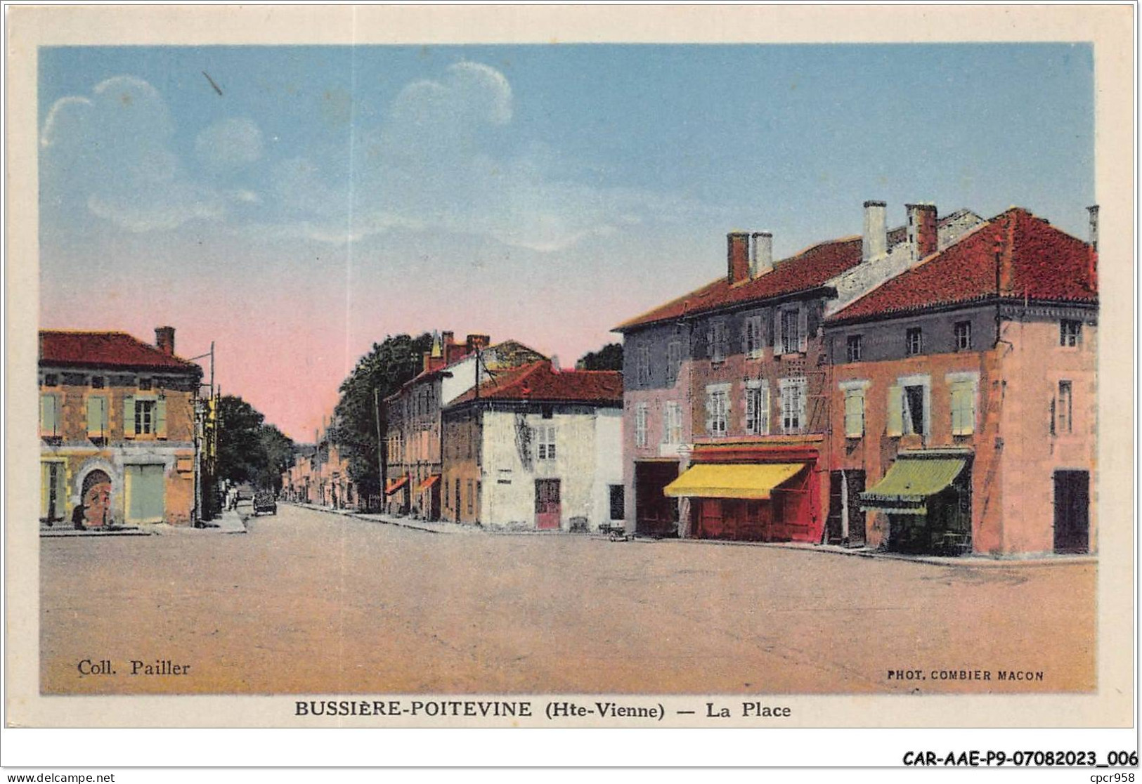 CAR-AAEP9-87-0839 - BUSSIERE-POITEVINE - La Place - Bussiere Poitevine