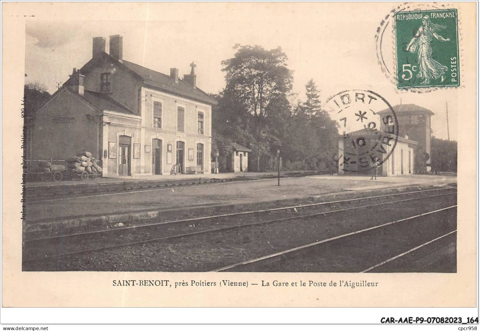 CAR-AAEP9-86-0918 - SAINT-BENOIT - Pres Poitiers - La Gare Et La Poste De L'aiguilleur - Saint Benoit