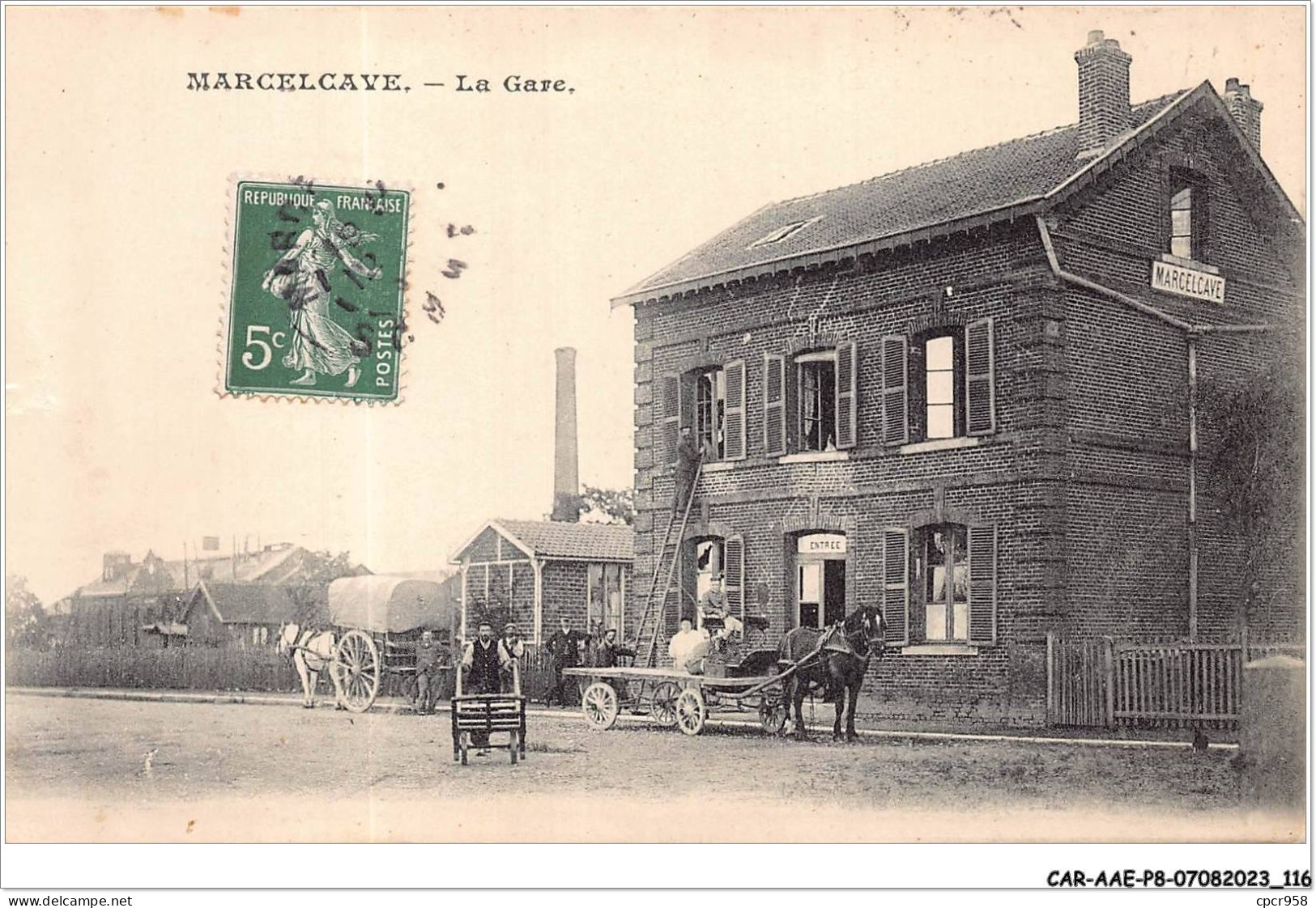 CAR-AAEP8-80-0785 - MARCELCAVE - La Gare - Carte Vendue En L'etat - Autres & Non Classés