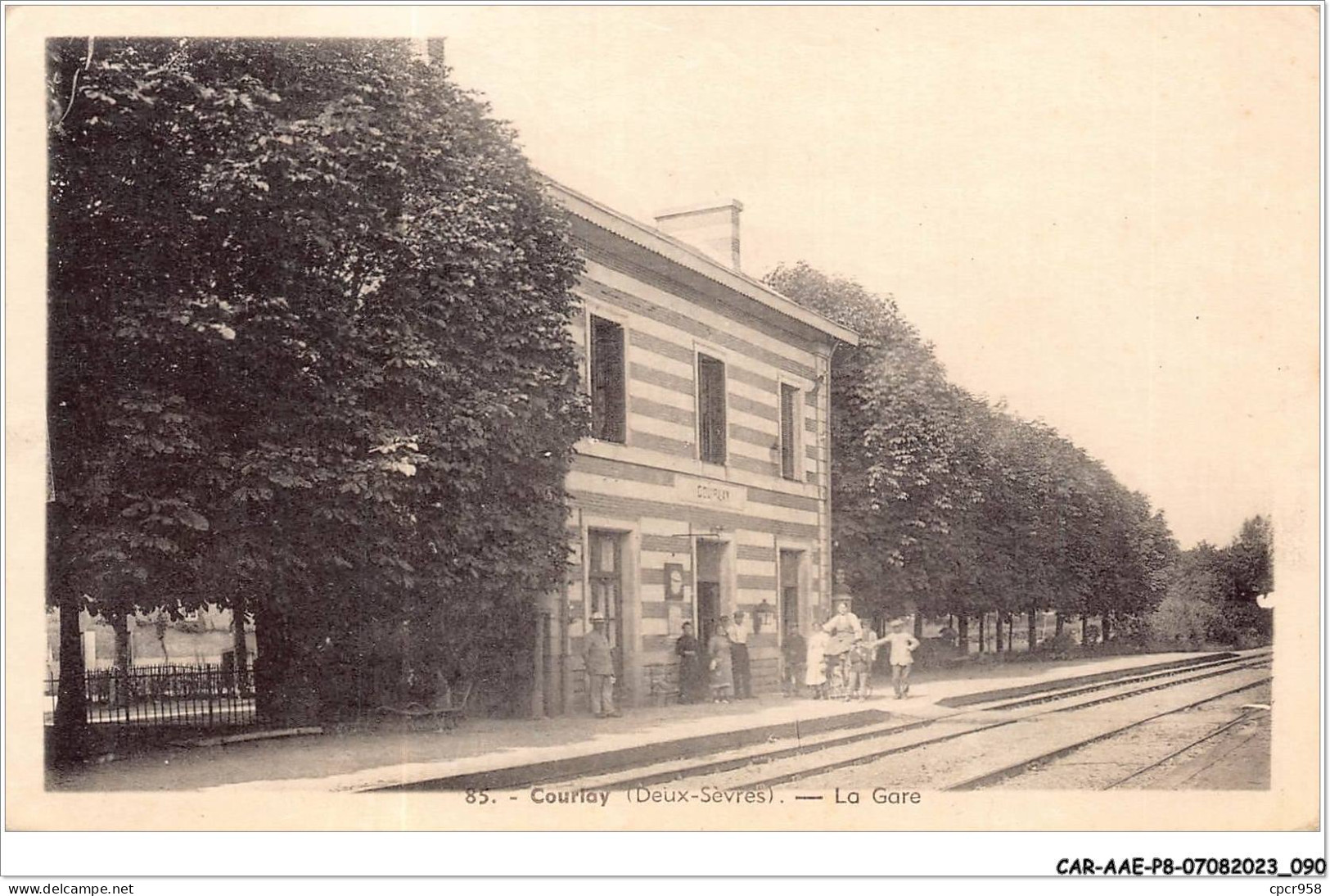 CAR-AAEP8-79-0772 - COURLAY - La Gare - Autres & Non Classés