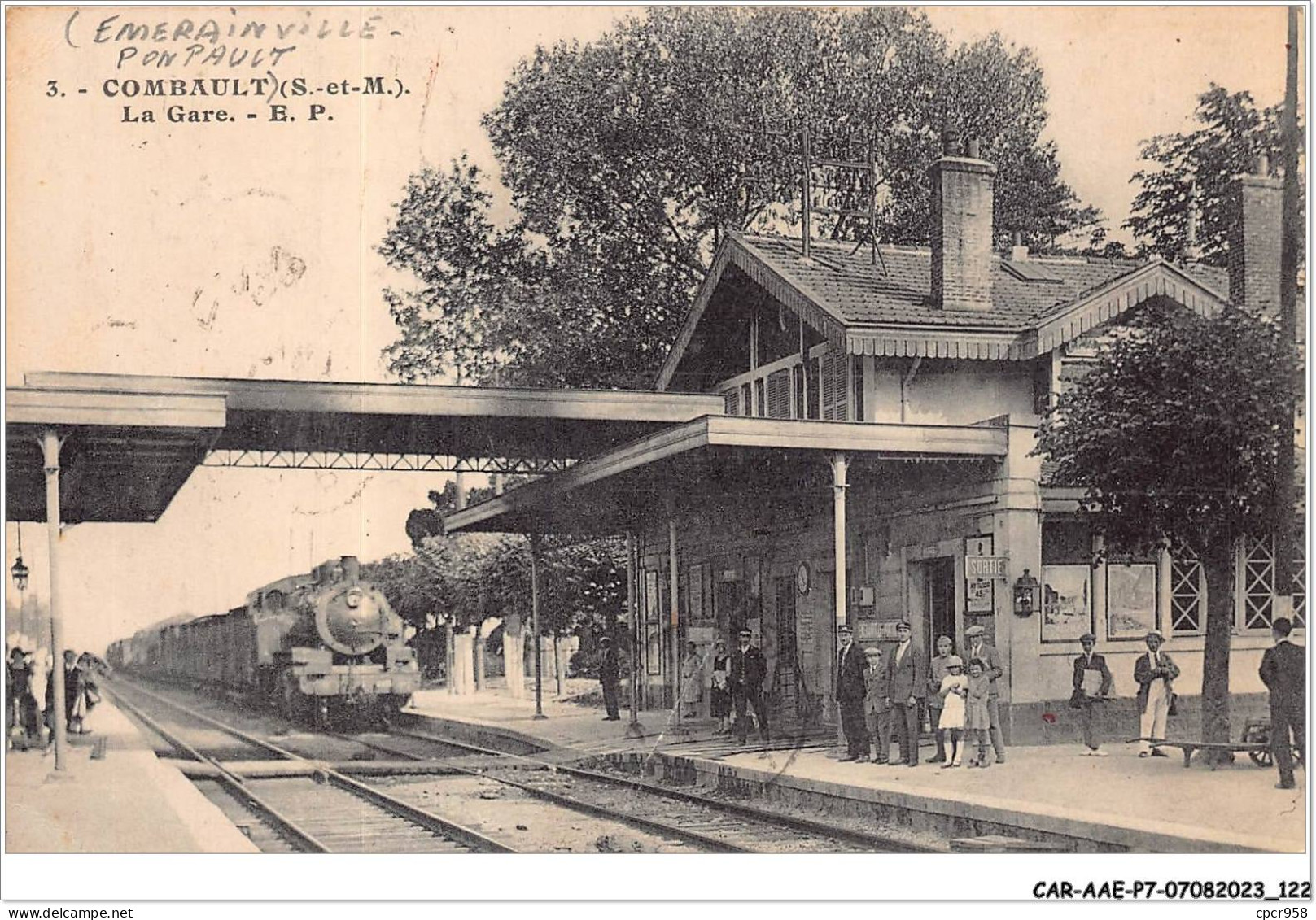 CAR-AAEP7-77-0682 - COMBAULT - La Gare - Train - Sonstige & Ohne Zuordnung