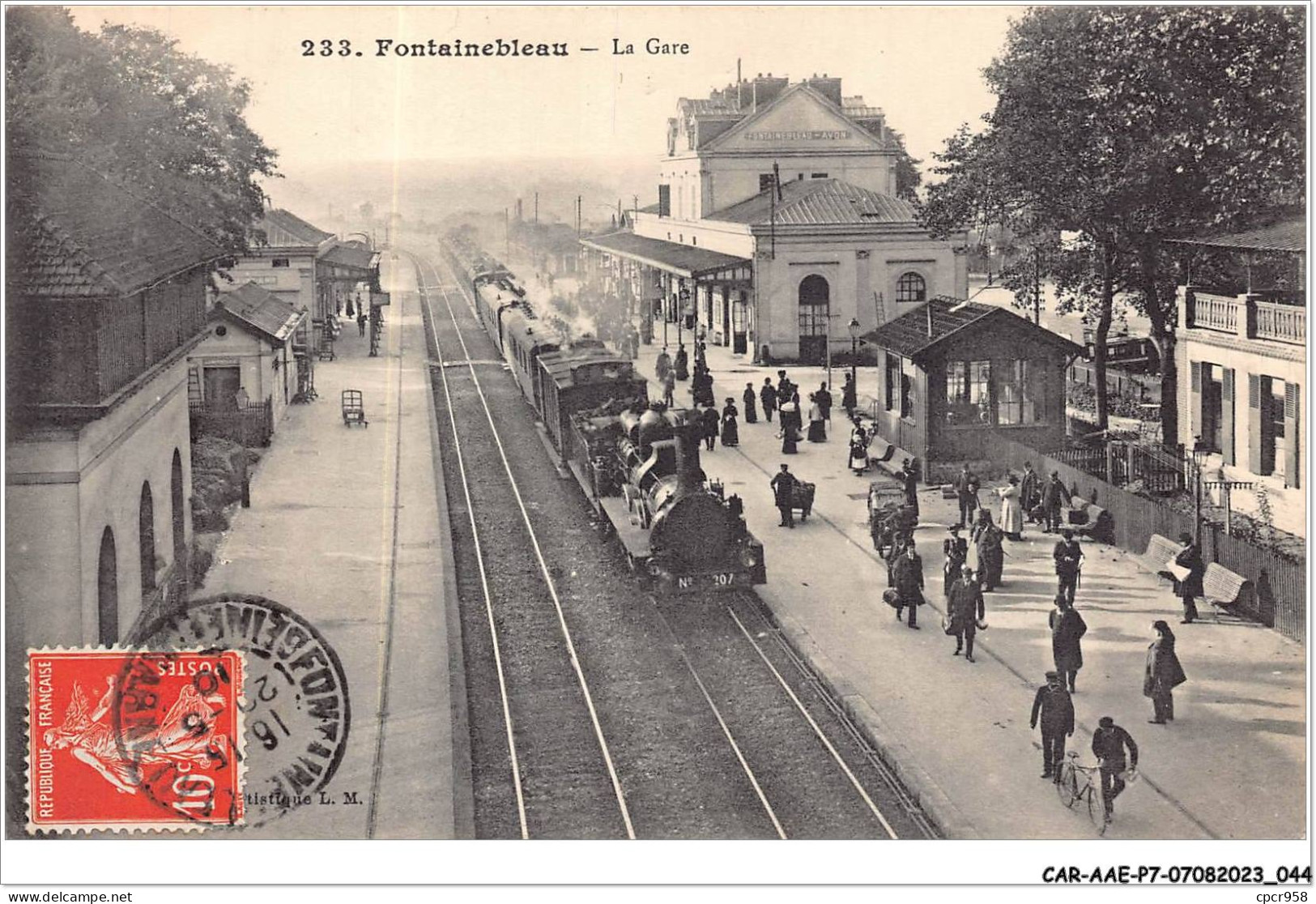 CAR-AAEP7-77-0643 - FONTAINEBLEAU - La Gare - Train - Fontainebleau