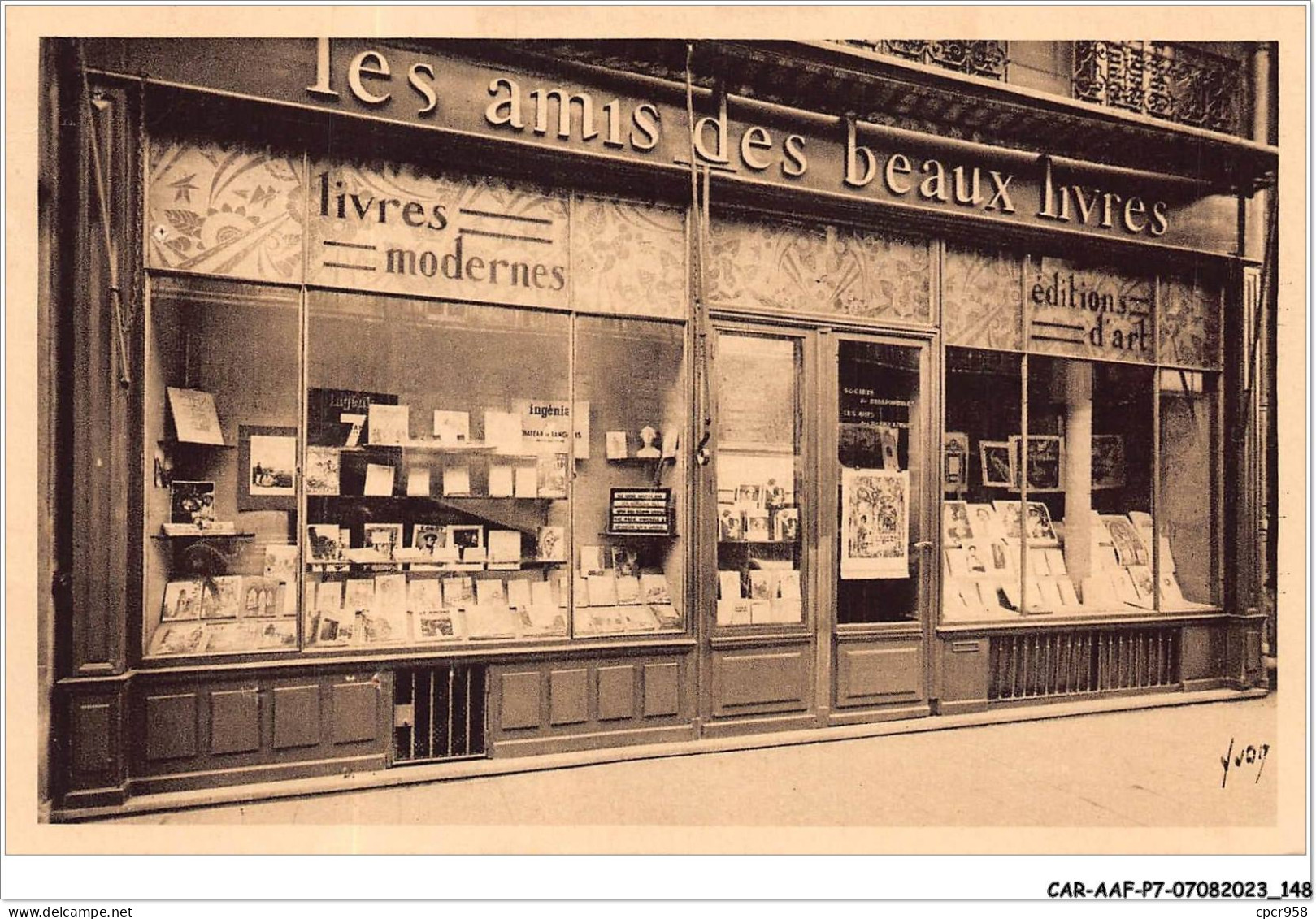 CAR-AAFP7-75-0631 - PARIS VIII - Rue De Rome - Arrondissement: 08