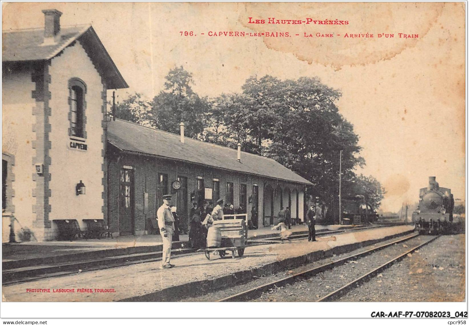 CAR-AAFP7-65-0578 - CAPVERN-LES-BAINS - La Gare - Arrivée D'un Train - Autres & Non Classés