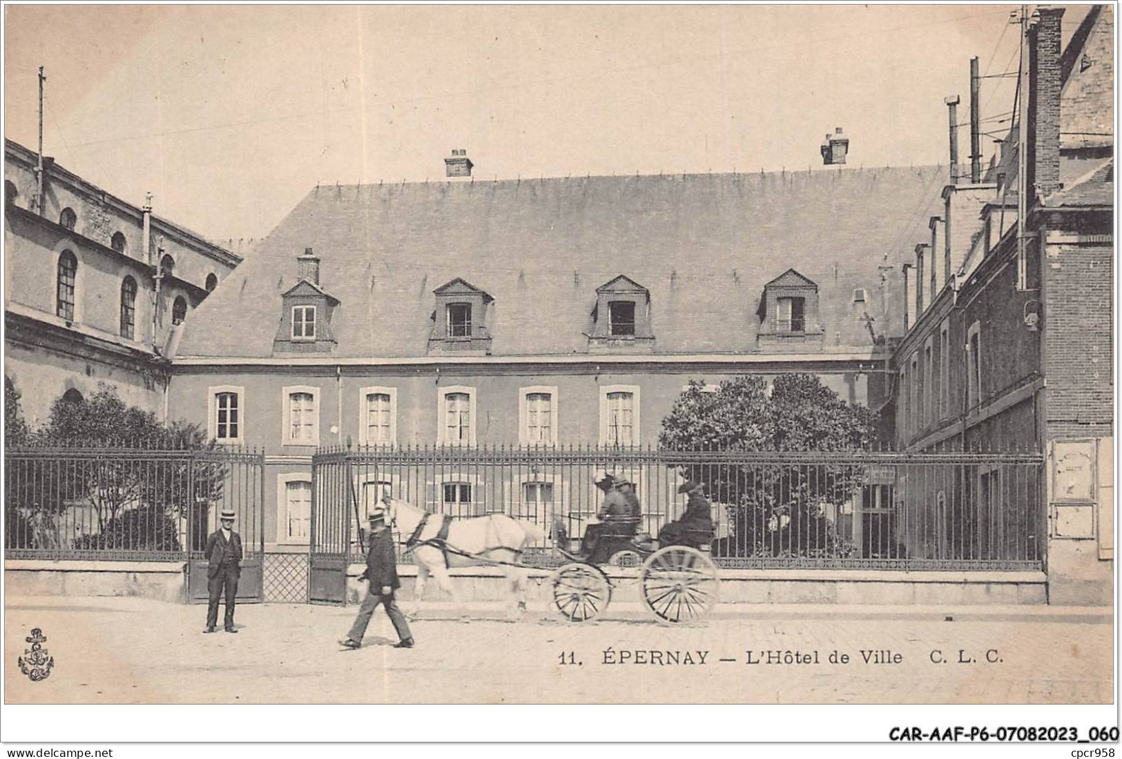 CAR-AAFP6-51-0489 - EPERNAY - L'hôtel De Ville  - Epernay