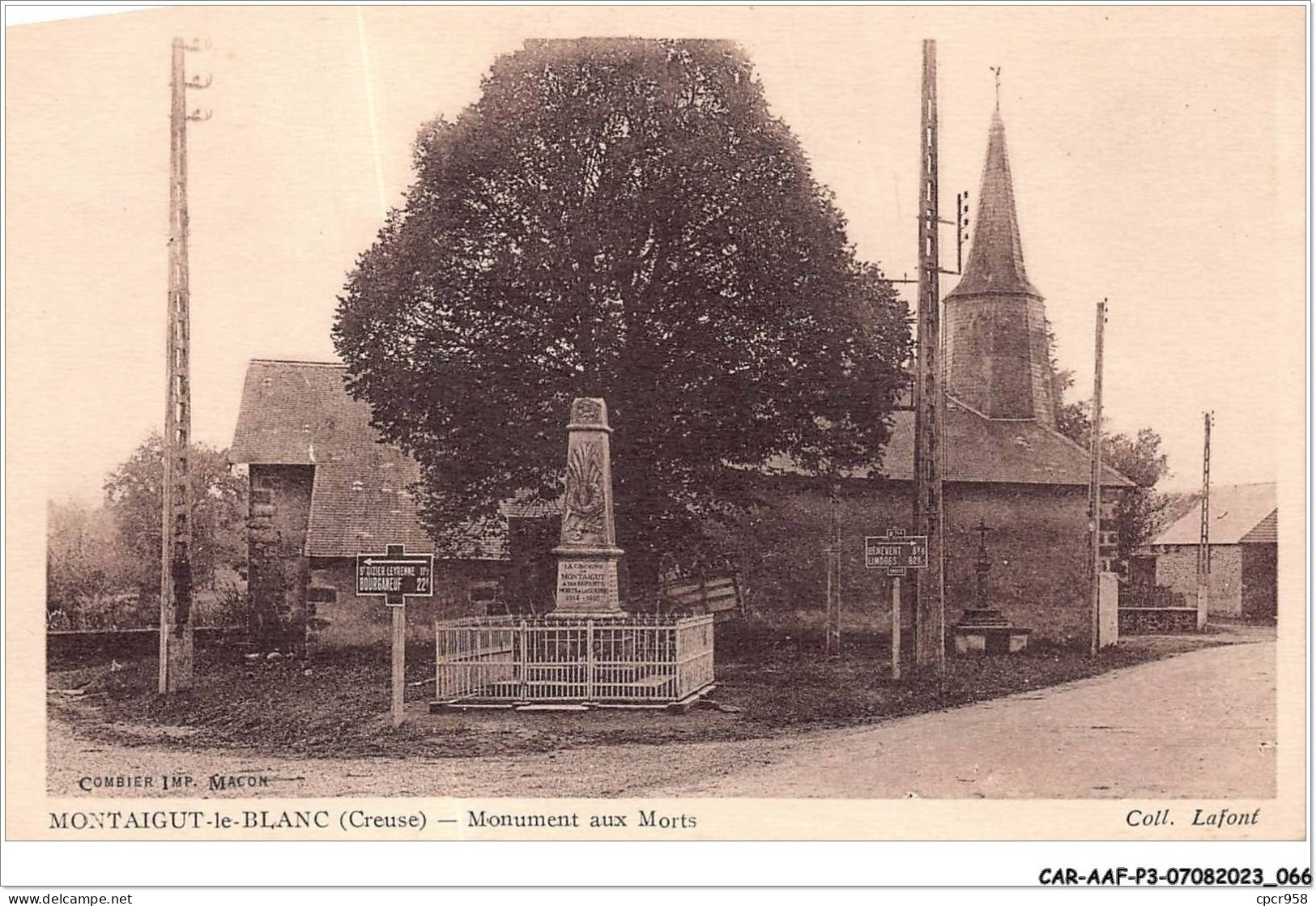 CAR-AAFP3-23-0222 - MONTAIGUT-le-BLANC - Monument Aux Morts - Autres & Non Classés
