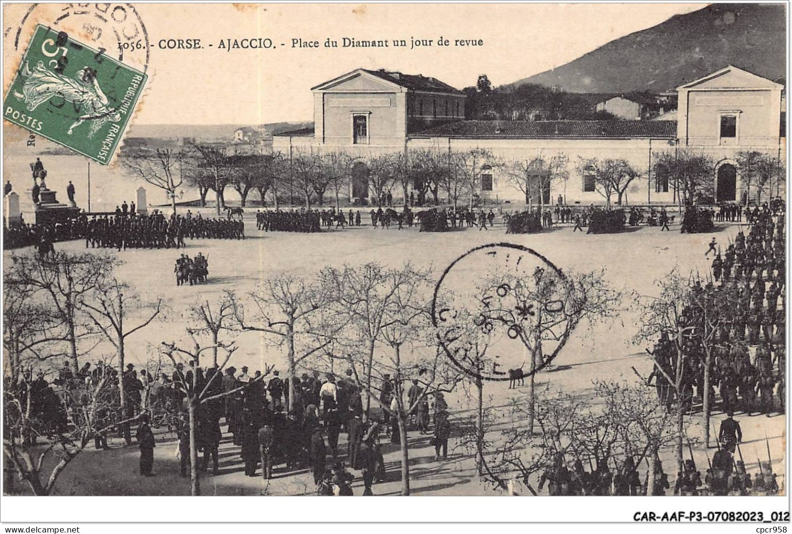 CAR-AAFP3-20-0195 - AJACCIO - Place Du Diamant Un Jour De Revue - Ajaccio
