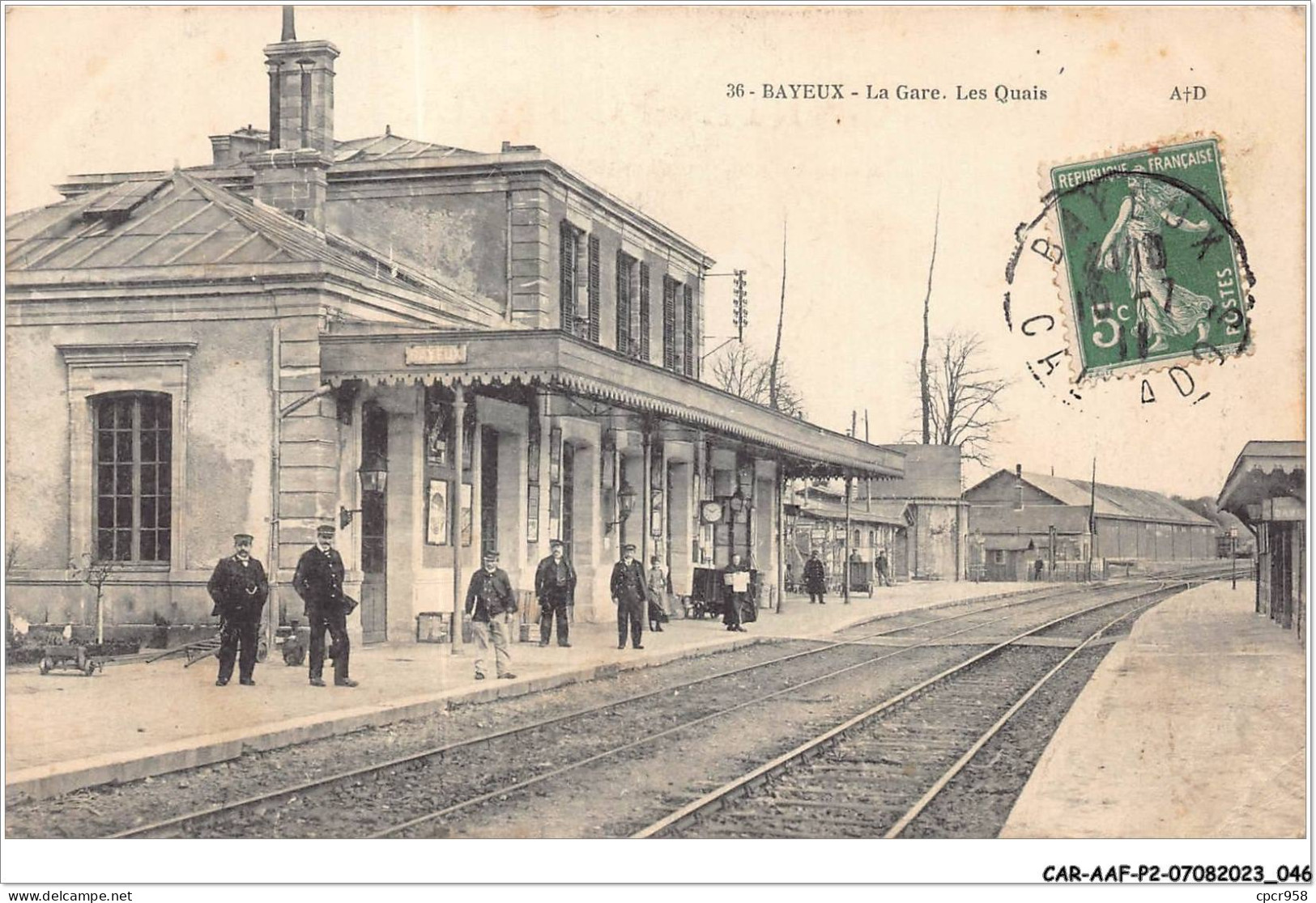 CAR-AAFP2-14-0117 - BAYEUX - La Gare - Les Quais - Bayeux