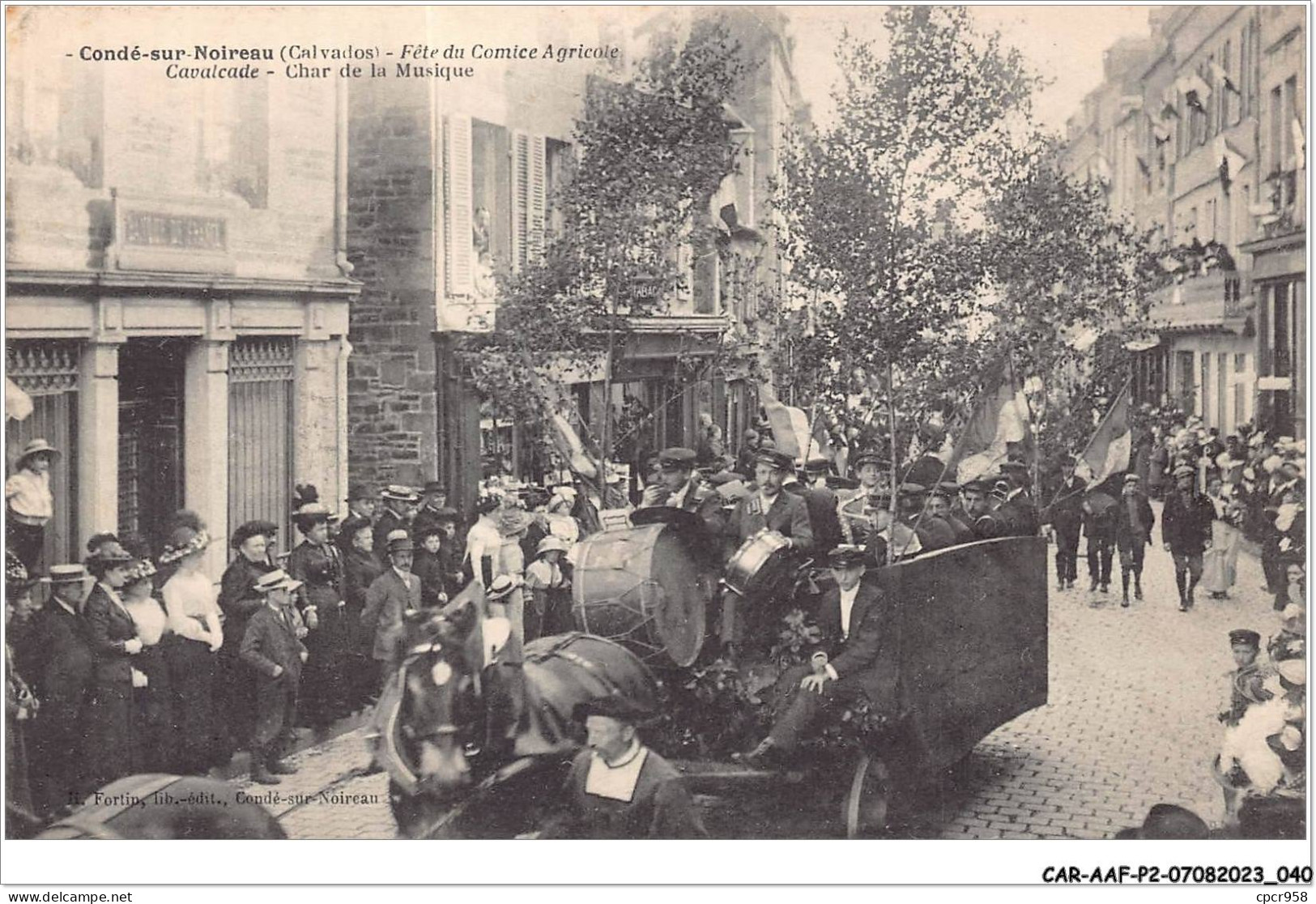 CAR-AAFP2-14-0114 - CONDE-SUR-NOIREAU - Fête Du Comice Agricole - Cavalcade - Char De La Musique - Andere & Zonder Classificatie