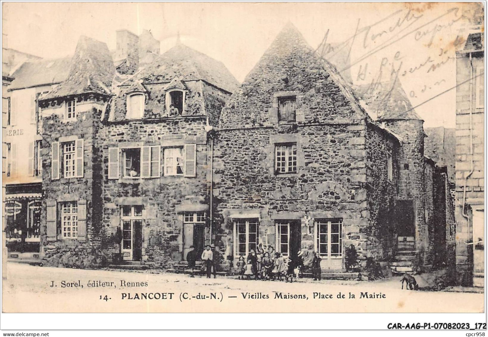 CAR-AAGP1-22-0087 - PLANCOET - Vieilles Maisons-Place De La Mairie  - Plancoët