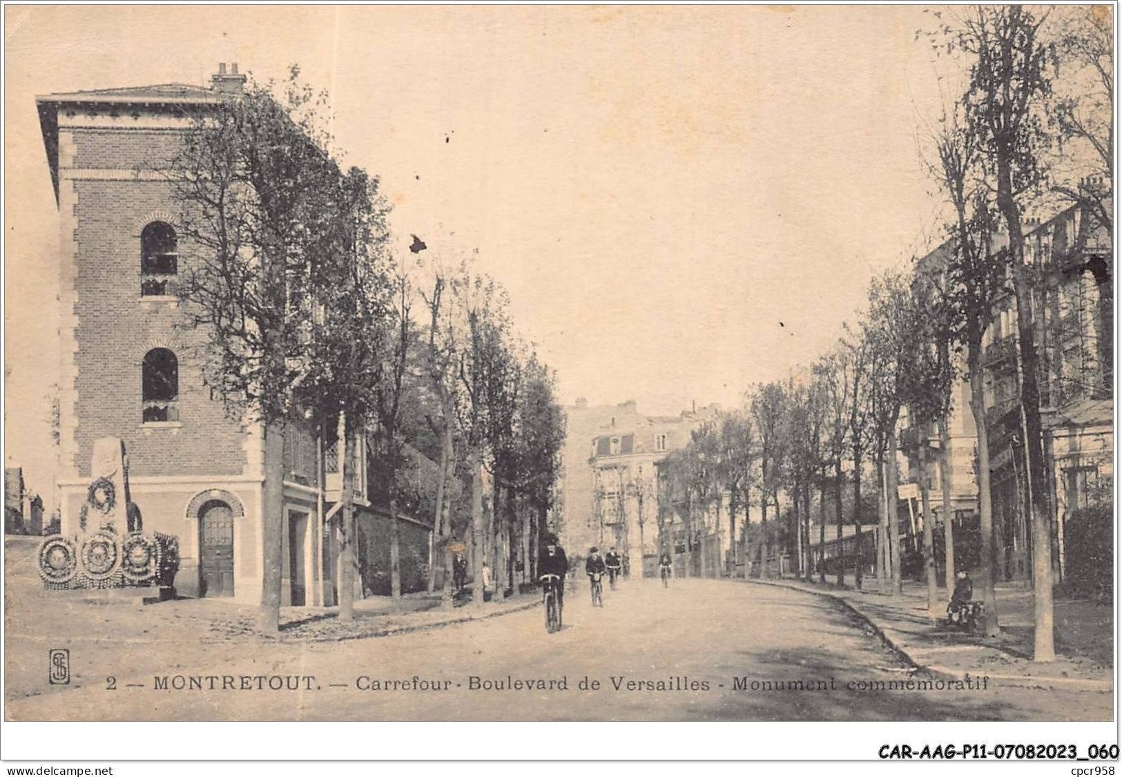 CAR-AAGP11-92-1027 - MONTRETOUT - Carrefour-Boulevard De Versailles - Other & Unclassified