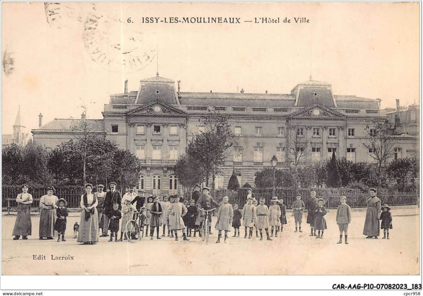 CAR-AAGP10-92-0984 - ISSY-LES-MOULINEAUX - L'hotel De Ville  - Issy Les Moulineaux