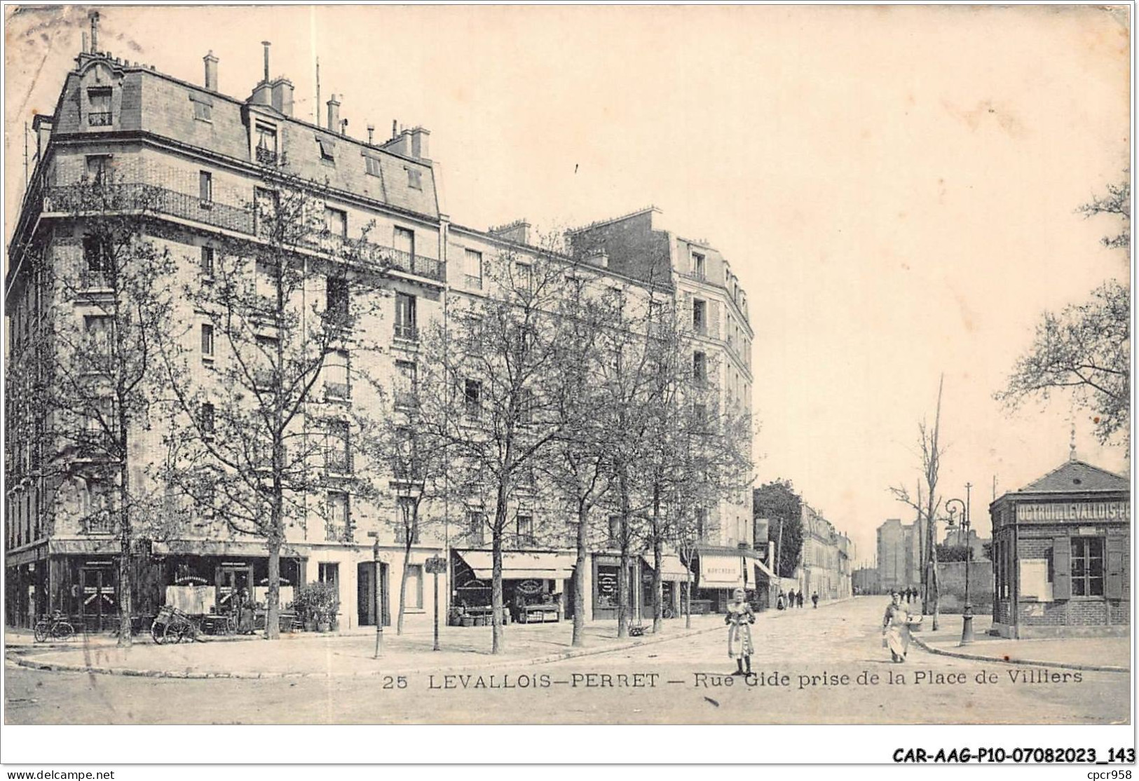 CAR-AAGP10-92-0964 - LEVALLOIS-PERRET - Rue Gide Prise De La Place De Villiers - Levallois Perret