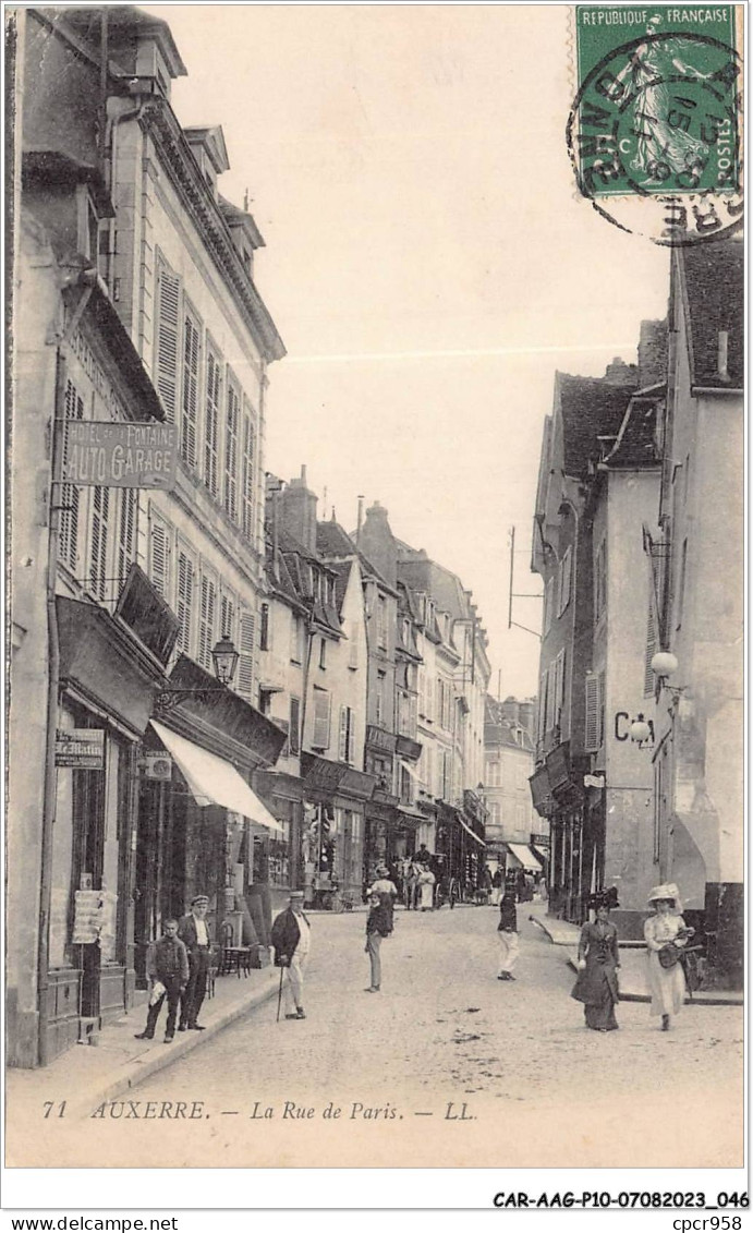 CAR-AAGP10-89-0915 - AUXERRE - La Rue De Paris  - Auxerre