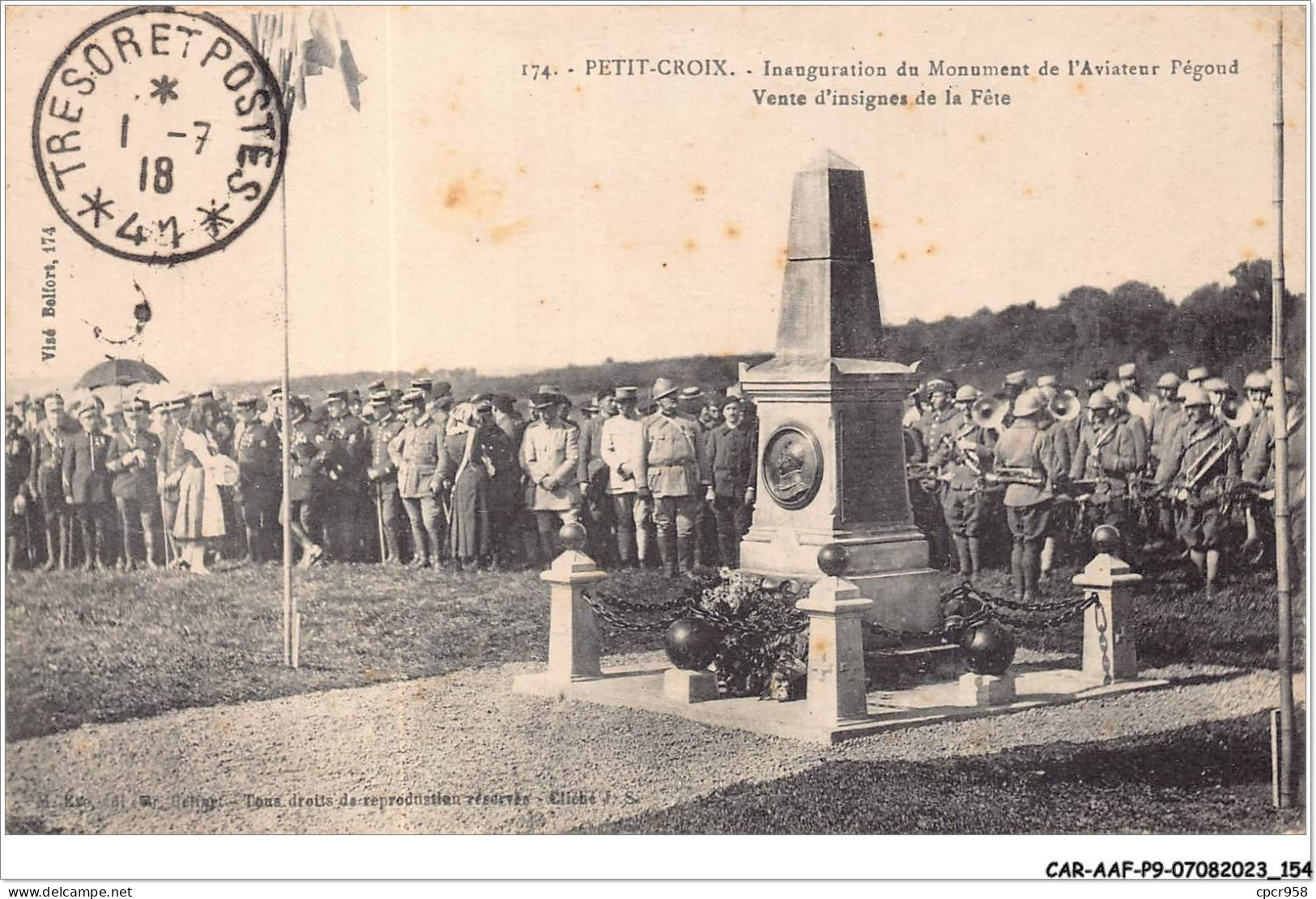 CAR-AAFP9-90-0832 - PETIT-CROIX - Inauguration Du Monument De L'aviateur Pégoud - Vente D'insignes De La Fête - Other & Unclassified
