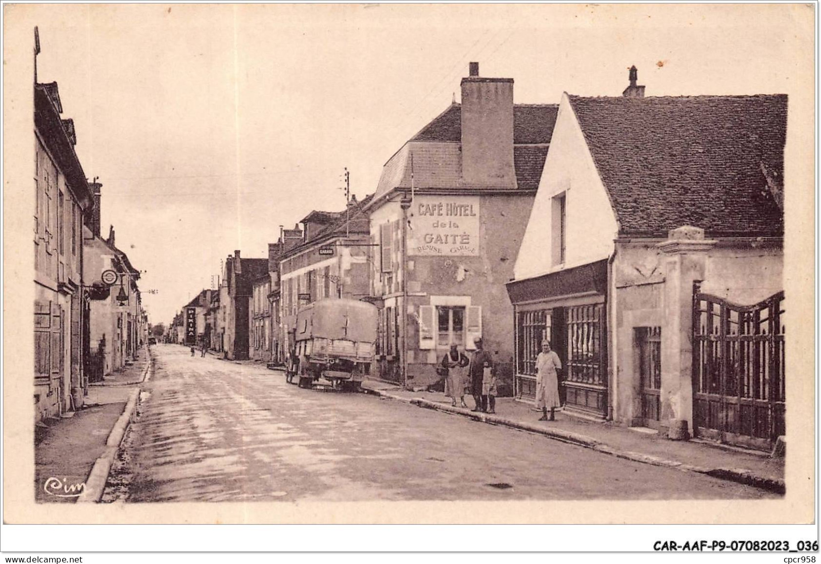 CAR-AAFP9-89-0773 - VINCELLES - La Grande Rue - Cafe Hotel De La Gaite - Autres & Non Classés