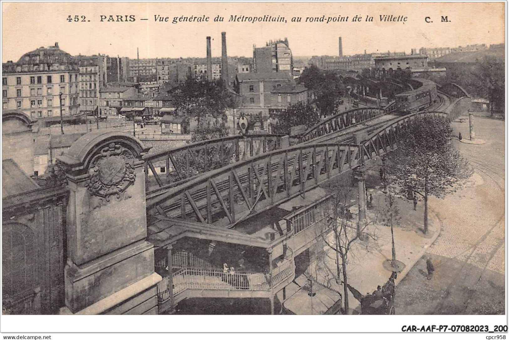 CAR-AAFP7-75-0657 - PARIS XIX - Vue Générale Du Métropolitain Au Rond-point De La Villette - Metro - Paris (19)