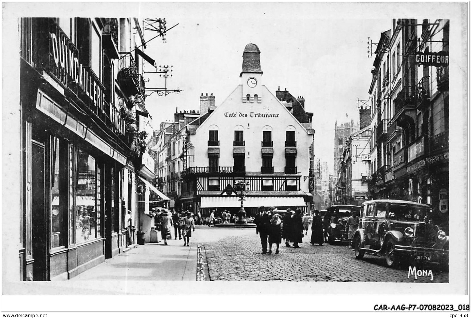 CAR-AAGP7-76-0580 - DIEPPE - Place Du Puits-Salé - Cafe Des Tribunaux, Quincaiillerie - Dieppe