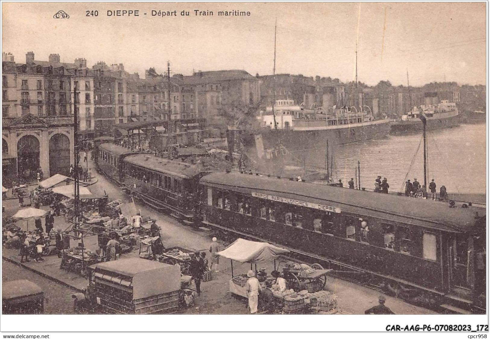 CAR-AAGP6-76-0569 - DIEPPE - Depart Du Train Maritime - Train - Dieppe