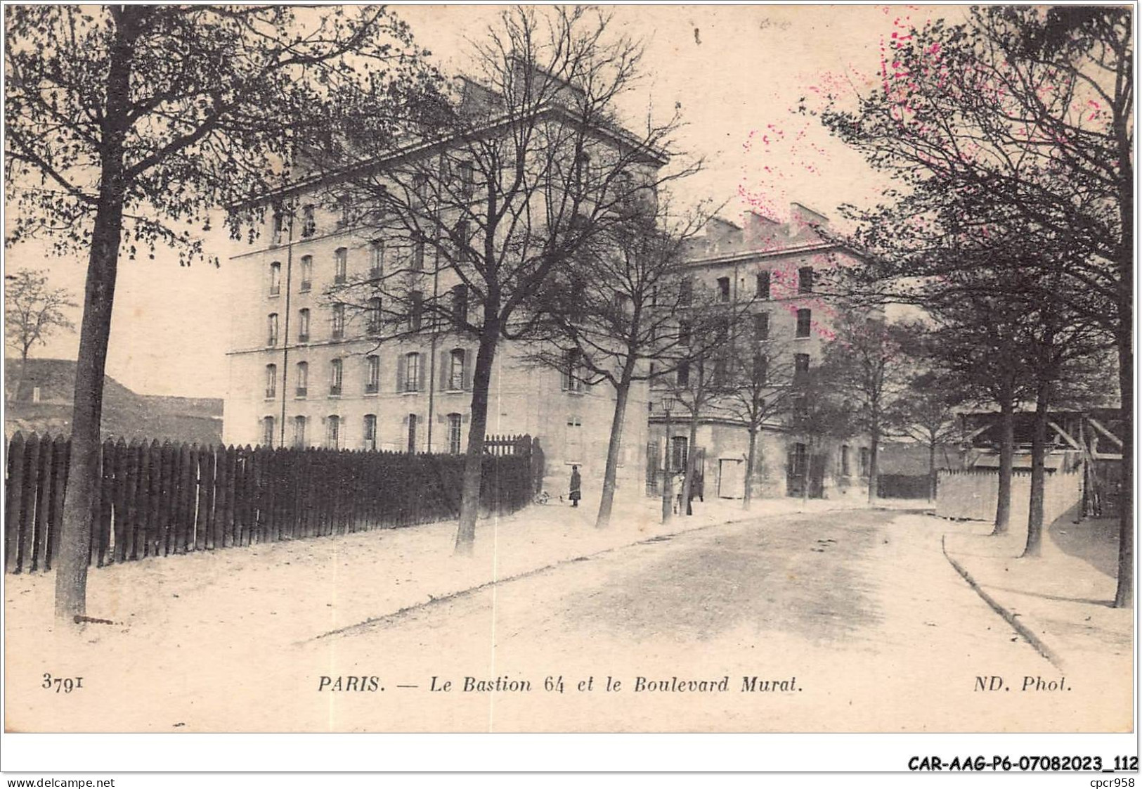 CAR-AAGP6-75-0539 - PARIS XVI - Le Bastion 64 Et Le Boulevard Mural - Cachet - Arrondissement: 16