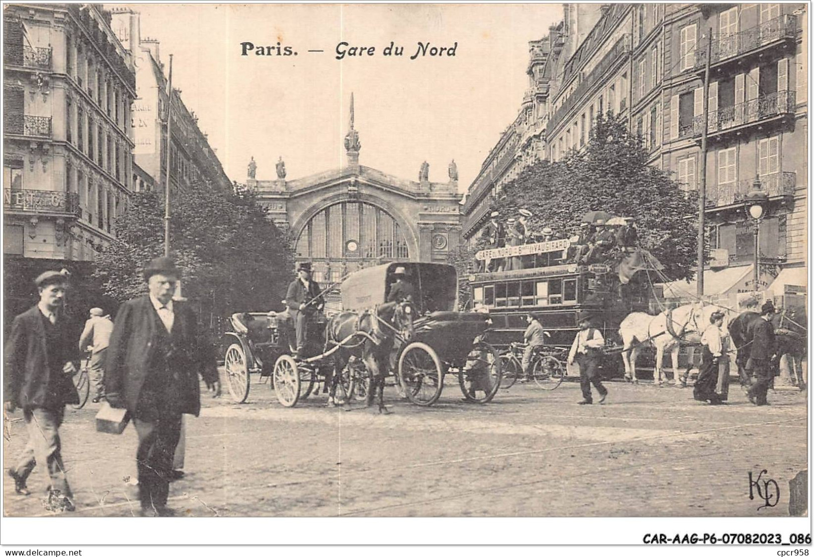 CAR-AAGP6-75-0526 - PARIS X - Gare Du Nord - Carte Pliee, Vendue En L'etat - District 10