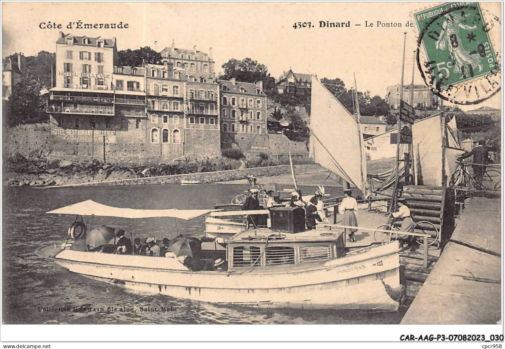 CAR-AAGP3-35-0215 - DINARD - Le Ponton - Bateaux - Dinard