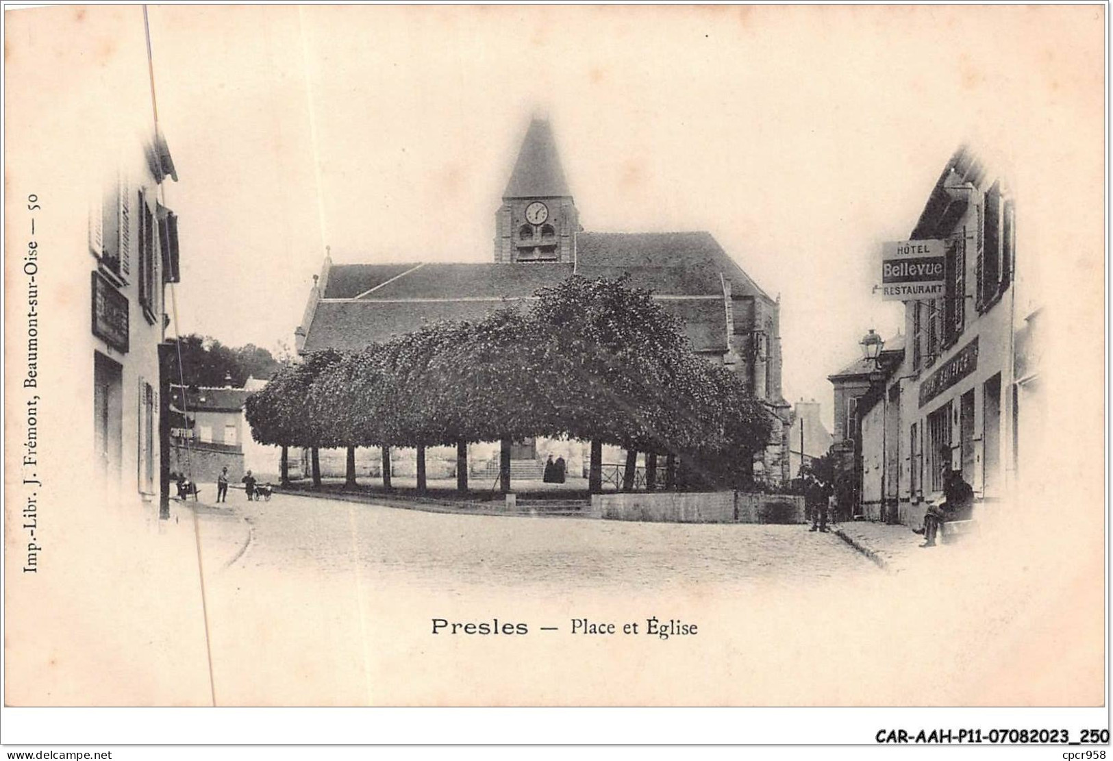 CAR-AAHP11-95-1086 - PRESLES - Place Te église - Presles