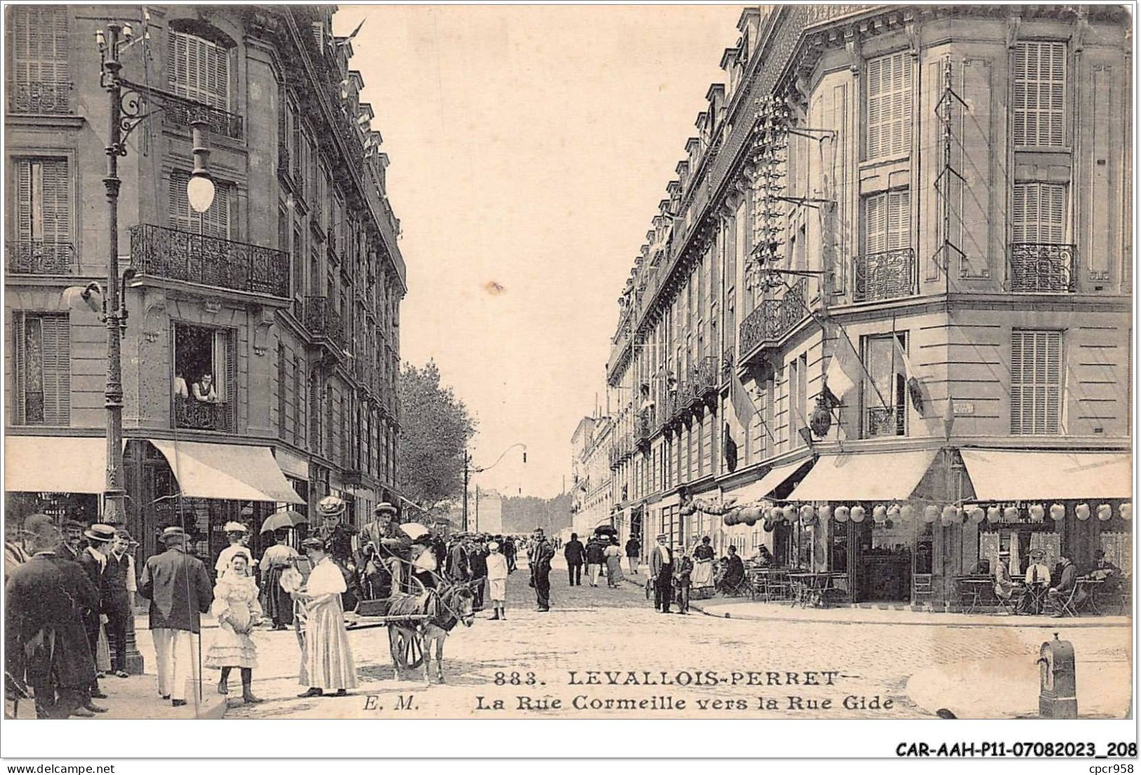 CAR-AAHP11-92-1065 - LEVALLOIS-PERRET - La Rue Cormeille Vers La Rue Rue Gide - Levallois Perret