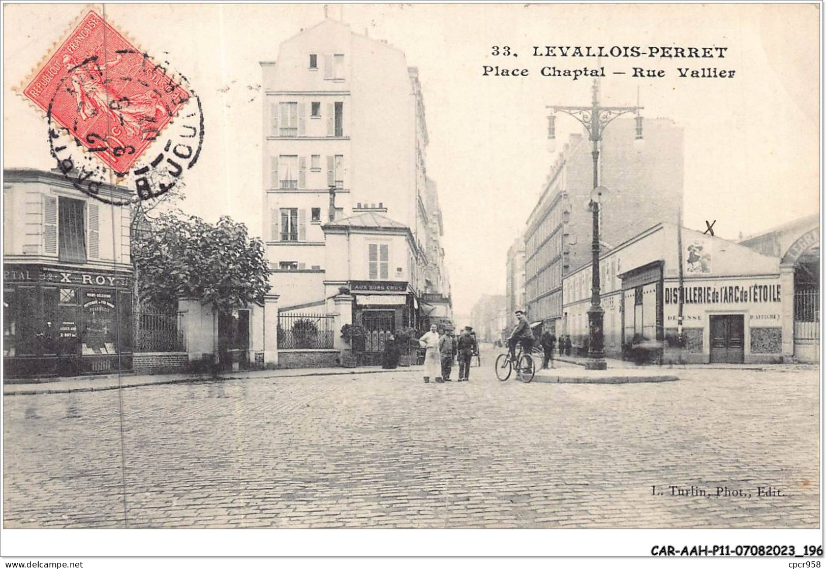 CAR-AAHP11-92-1059 - LEVALLOIS-PERRET - Place Chaptal - Rue Vallier - Distillerue De L'Arc De L'Etoile - Levallois Perret