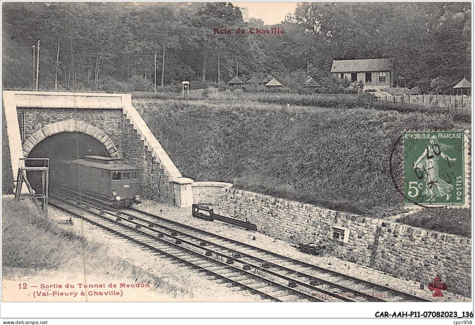 CAR-AAHP11-92-1029 - CHAVILLE - Bois De Chaville - Sortie Du Tunnel De Meudon - Train - Chaville