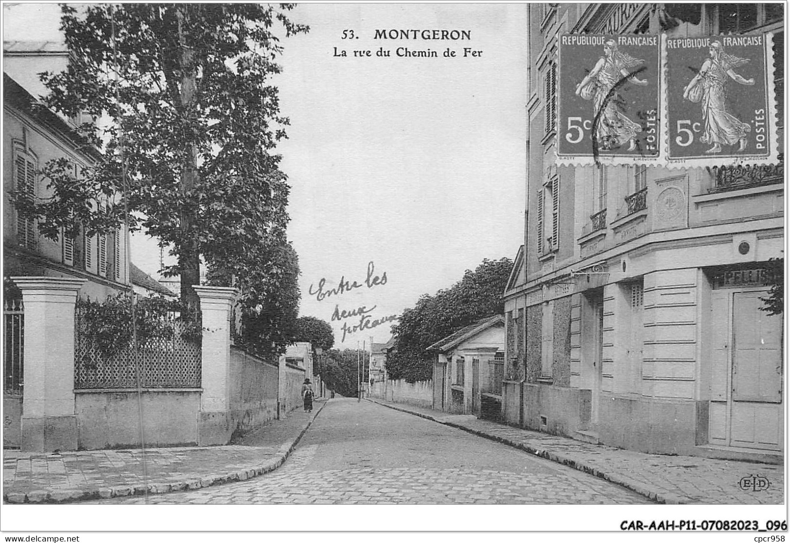 CAR-AAHP11-91-1009 - MONTGERON - La Rue Du Chemin De Fer - Montgeron