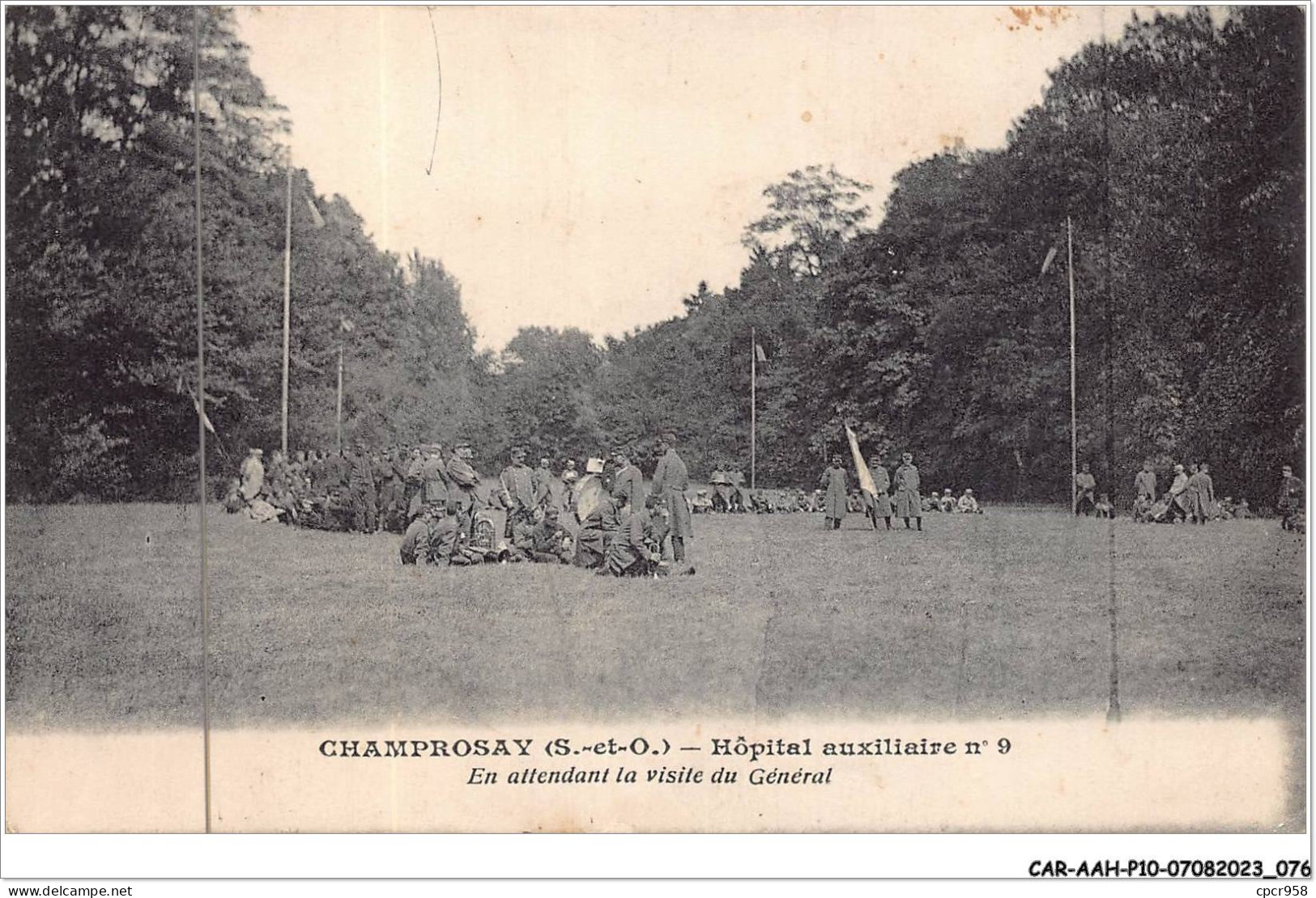 CAR-AAHP10-78-0903 - CHAMPROSAY - Hôpital Auxiliaire - En Attendant La Visite Du Général - Altri & Non Classificati