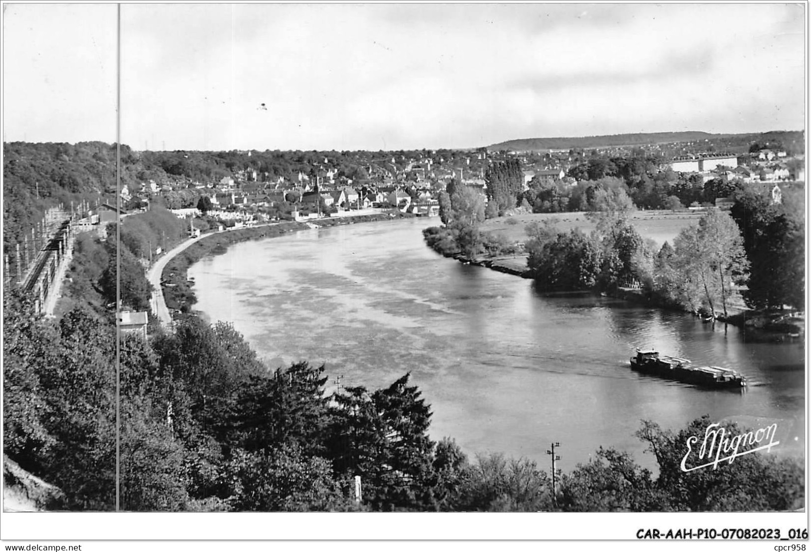 CAR-AAHP10-77-0874 - CHAMPAGNE-SUR-SEINE - Les Bords De La Seine - Champagne Sur Seine