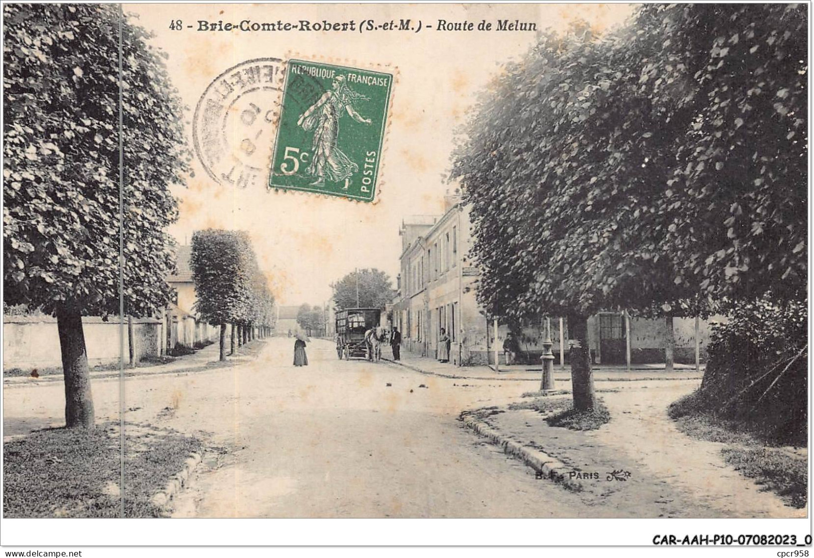 CAR-AAHP10-77-0866 - BRIE-COMTE-ROBERT - Route De Melun - Brie Comte Robert