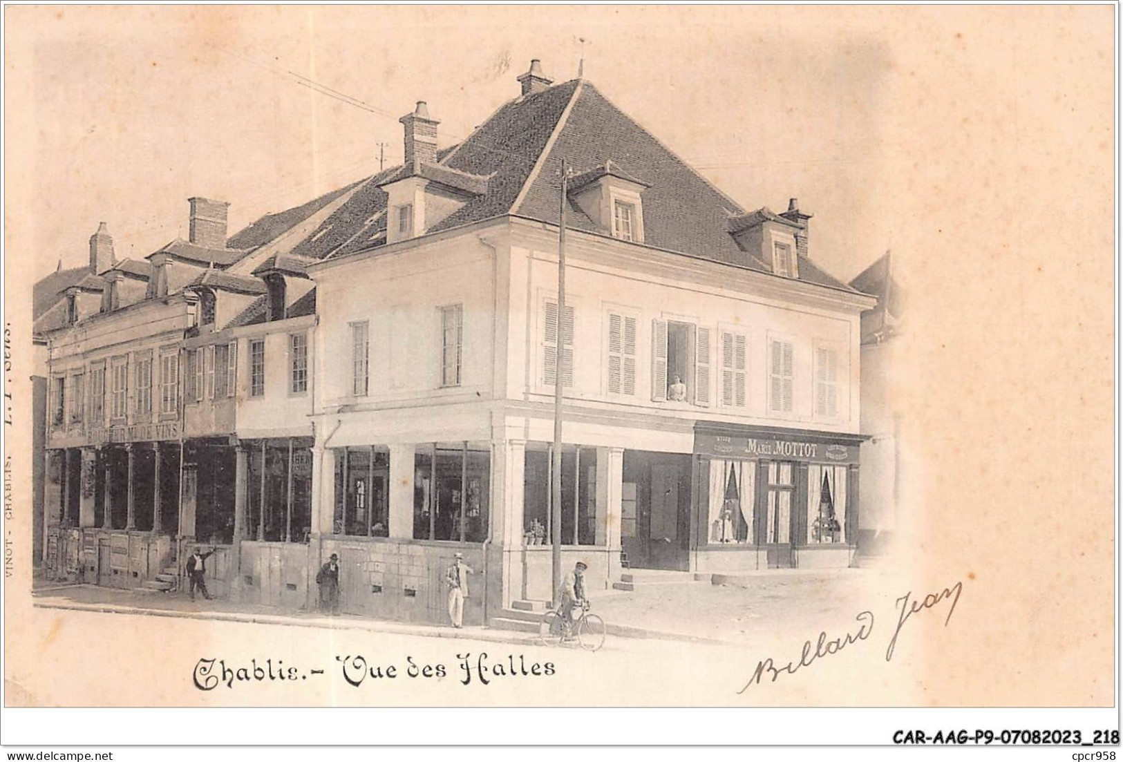 CAR-AAGP9-89-0891 - CHABLIS - Vue Des Halles  - Chablis