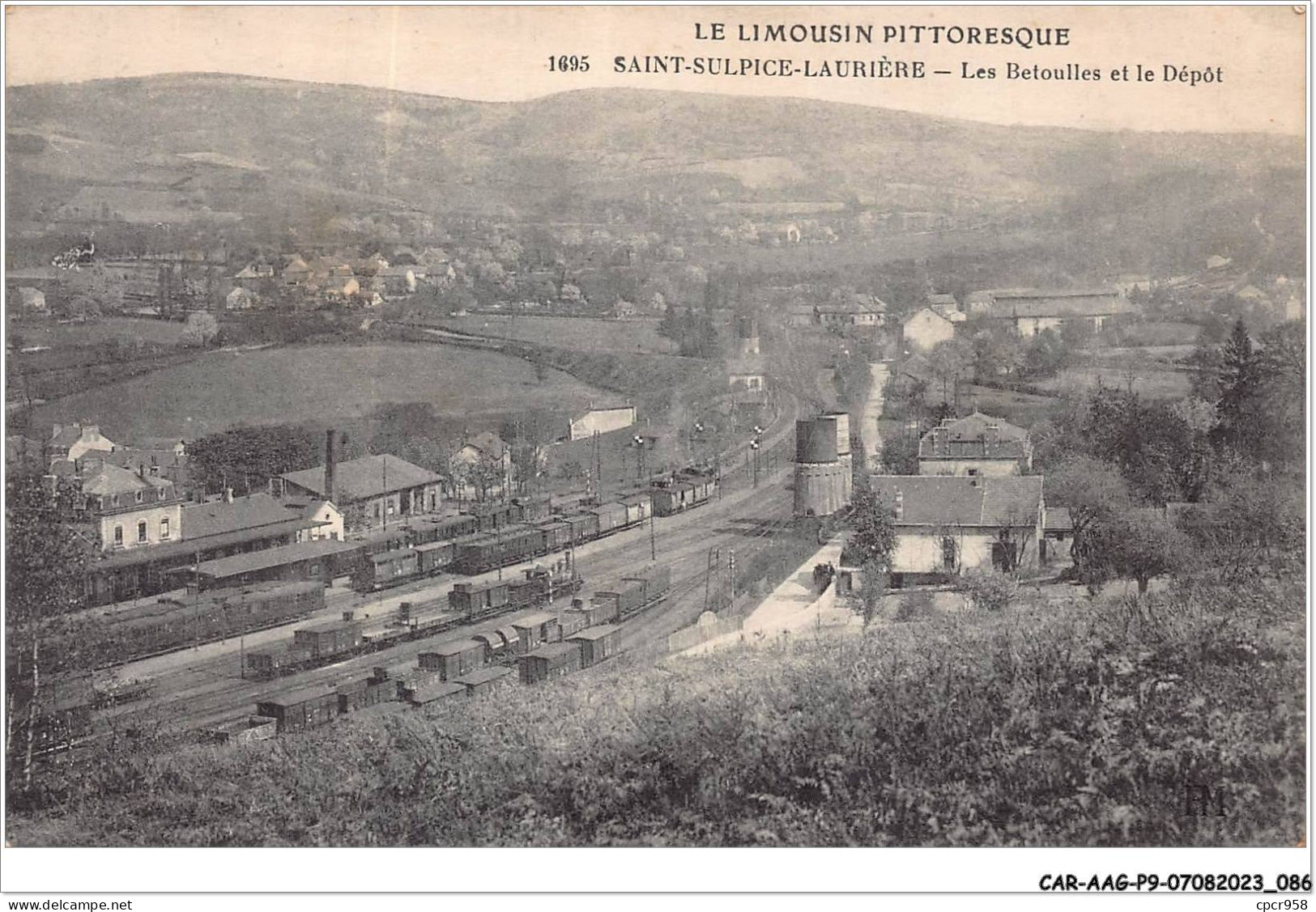 CAR-AAGP9-87-0825 - SAINT-SULPICE-LAURIERE - Les Betoulles Et Le Depot - Train - Saint Sulpice Les Feuilles