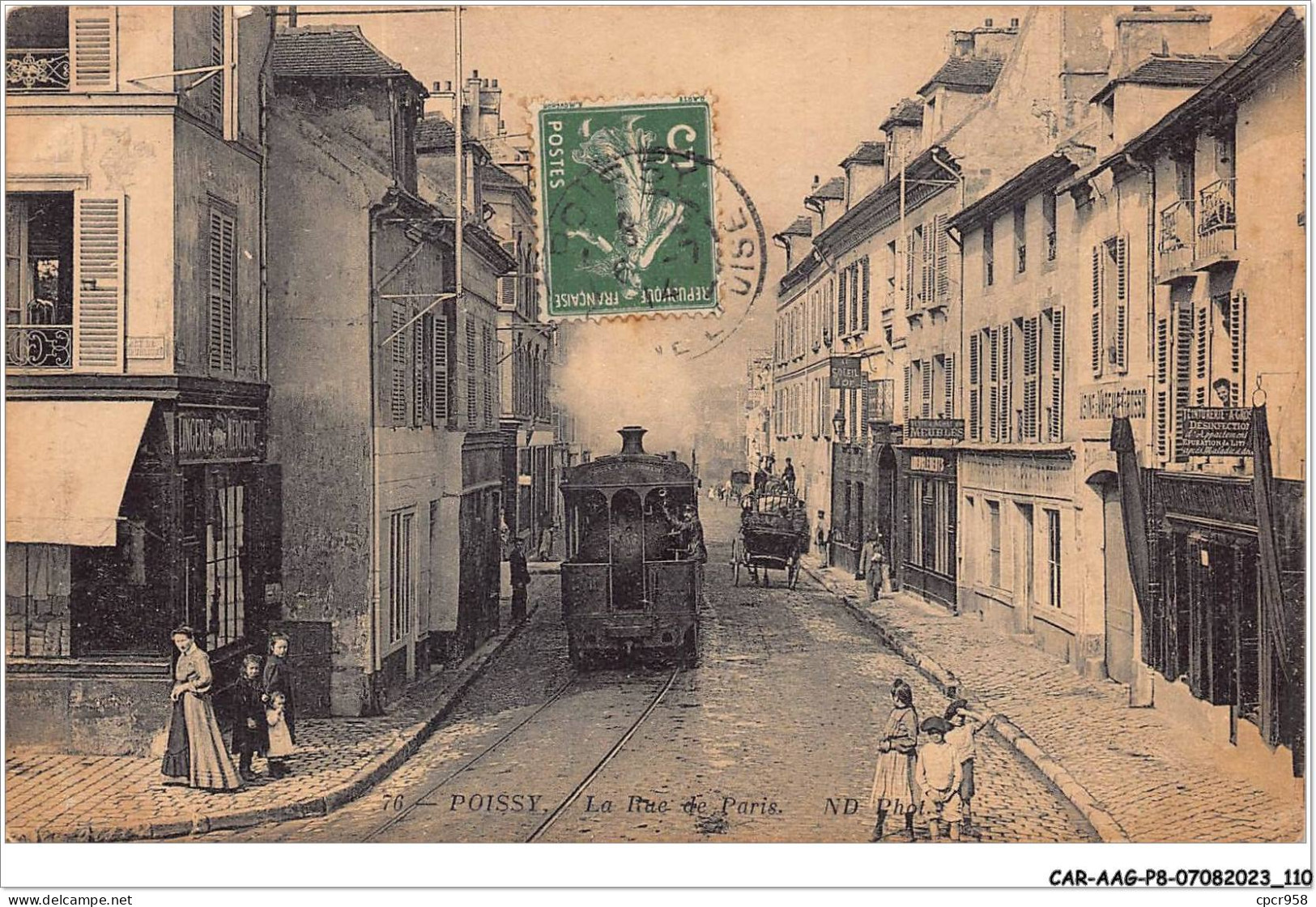 CAR-AAGP8-78-0732 - POISSY - La Rue De Paris - Tramway - Carte Vendue En L'etat - Poissy