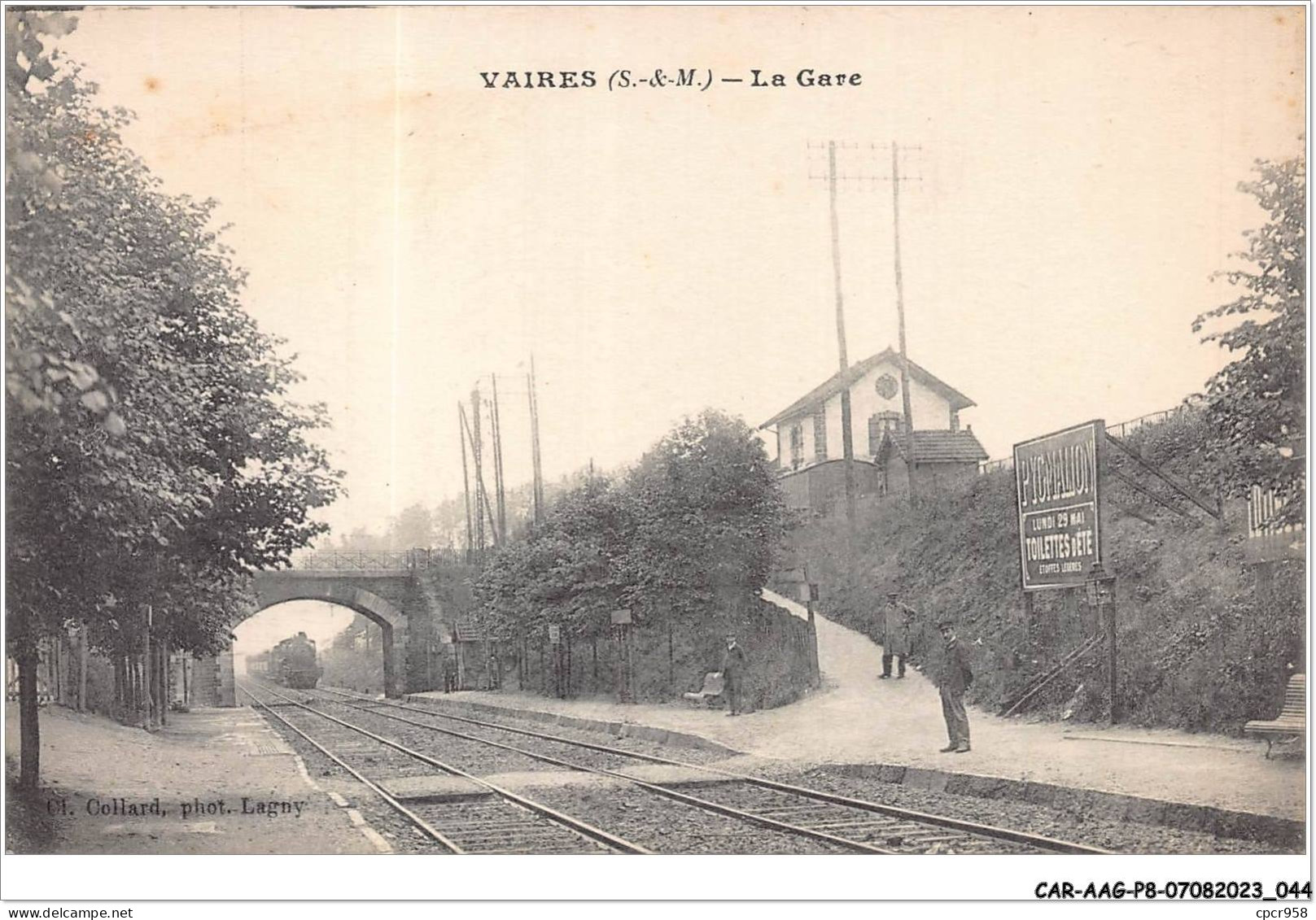 CAR-AAGP8-77-0699 - VAIRES - La Gare - Train - Vaires Sur Marne