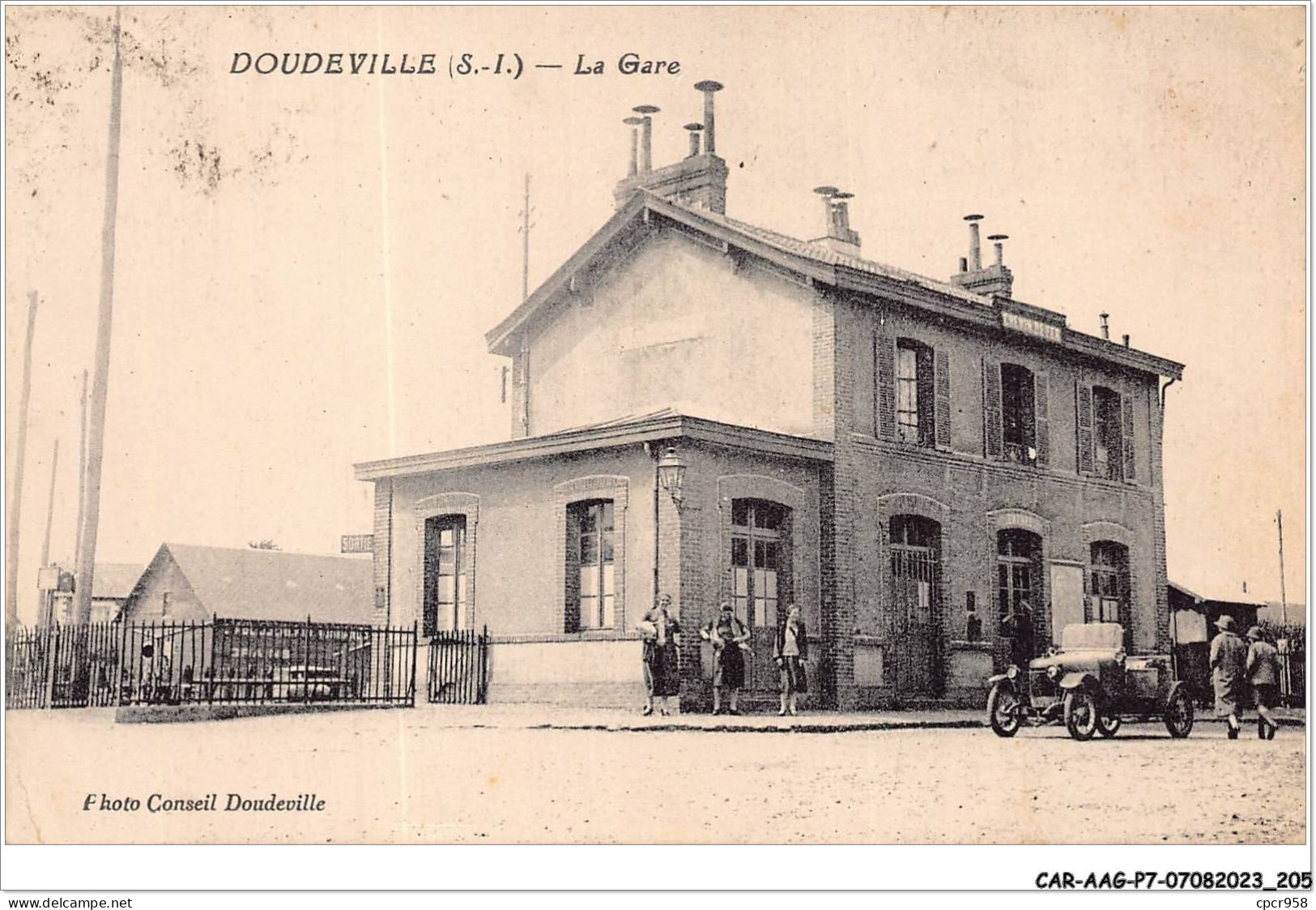 CAR-AAGP7-76-0673 - DOUDEVILLE - La Gare  - Sonstige & Ohne Zuordnung