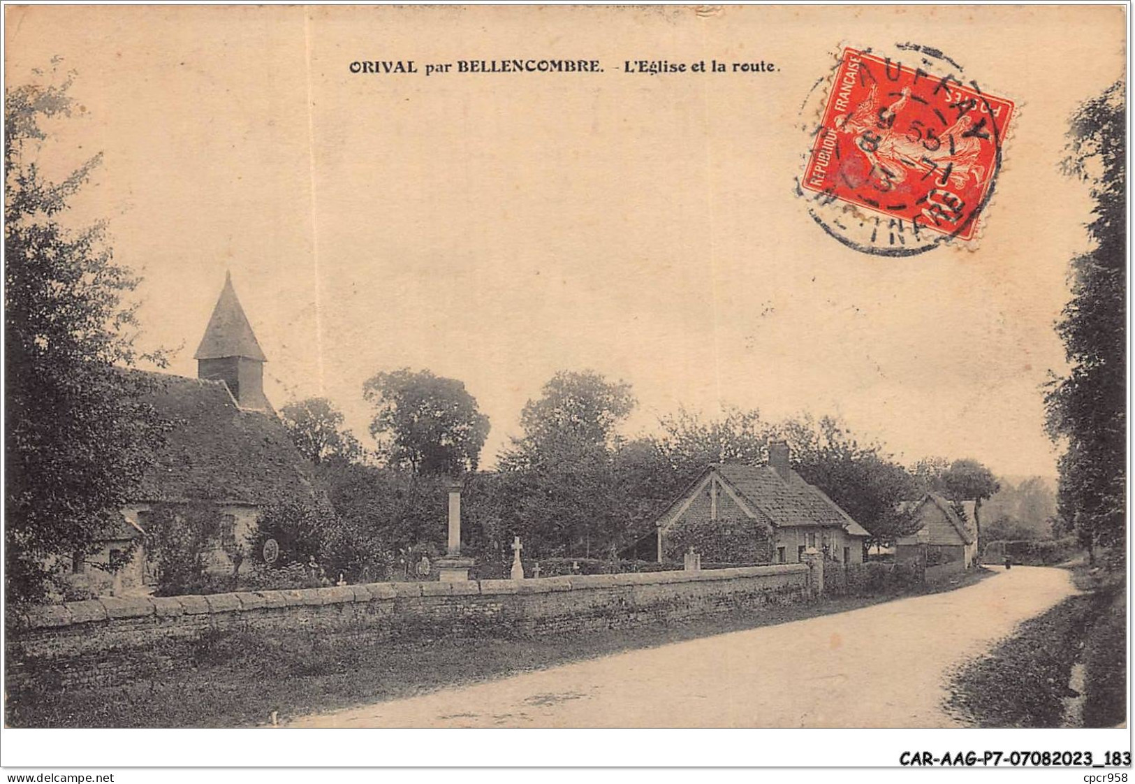 CAR-AAGP7-76-0662 - ORIVAL Par BELLENCOMBRE - L'Eglise Et La Route  - Bellencombre
