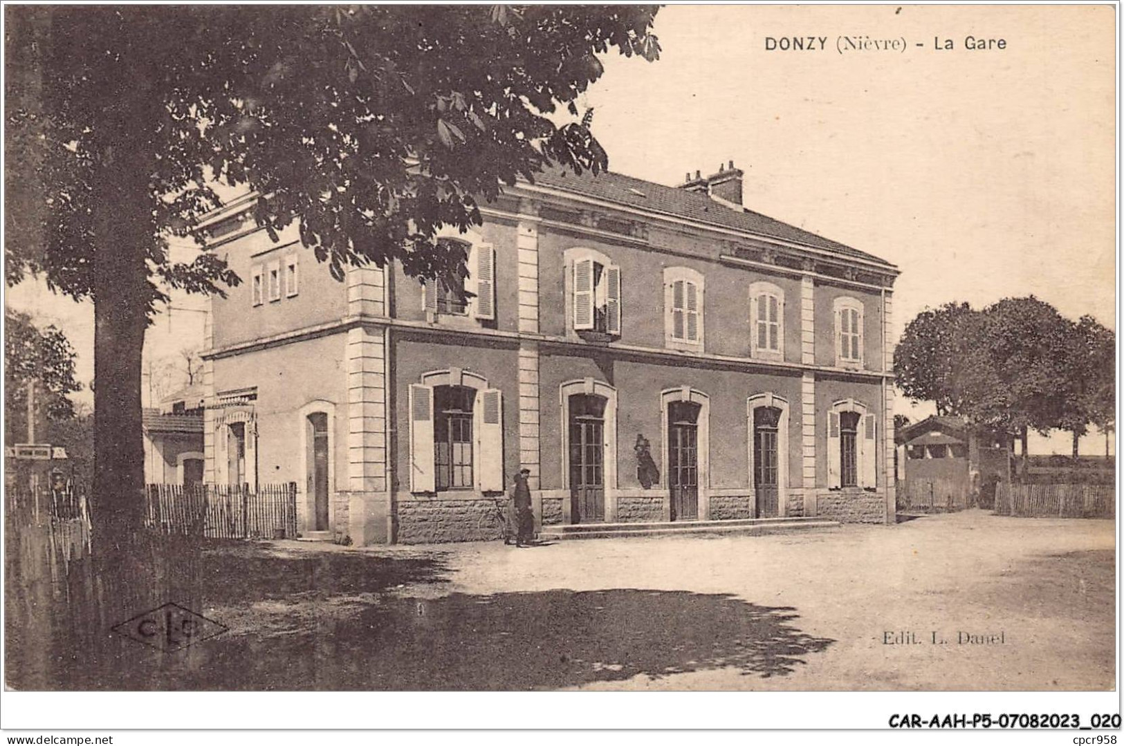 CAR-AAHP5-58-0394 - DONZY - La Gare - Autres & Non Classés