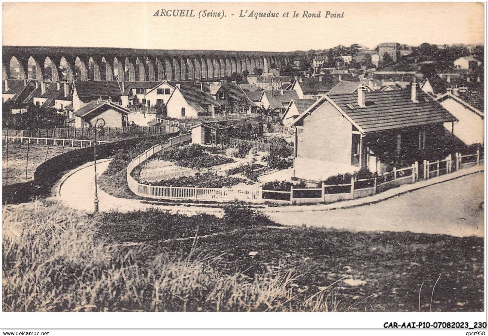 CAR-AAIP10-94-0978 - ARCUEIL - L'Aqueduc Et Le Rond Point  - Arcueil